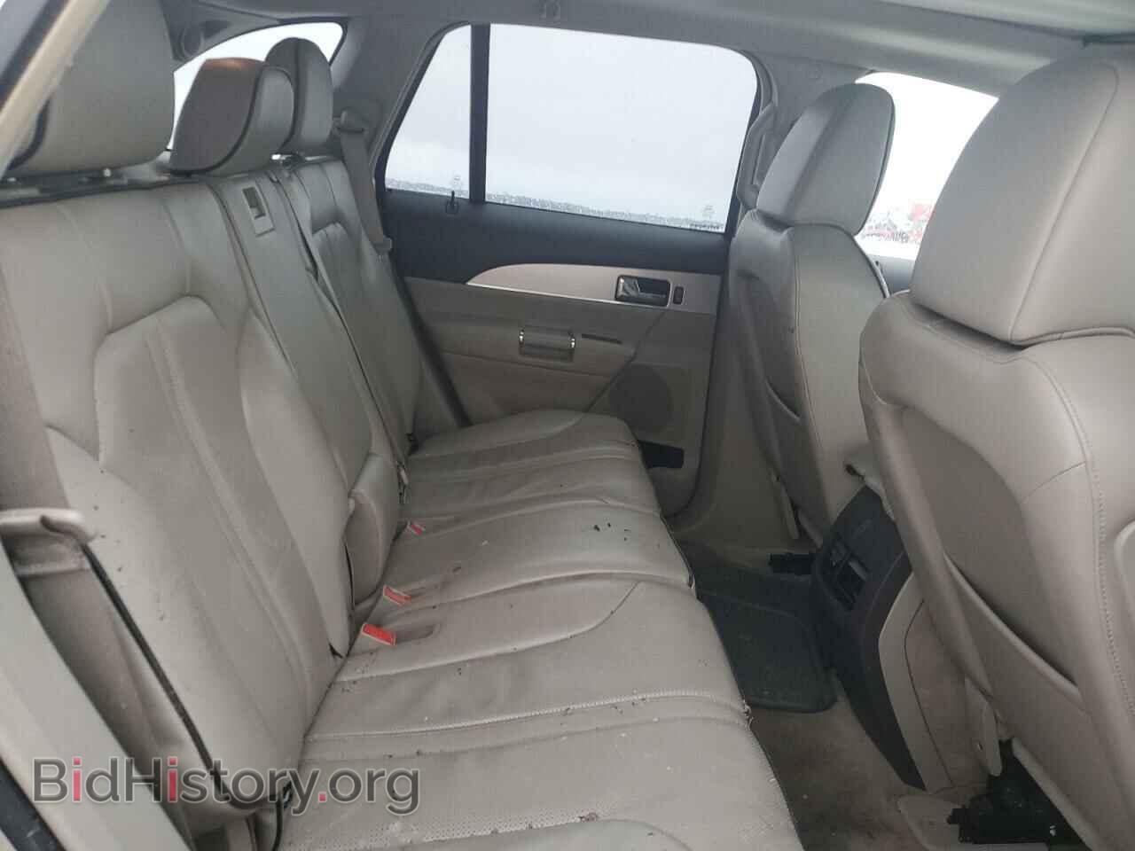 2011 LINCOLN MKX - VIN: 2LMDJ8JK6BBJ03065 - Photo 10