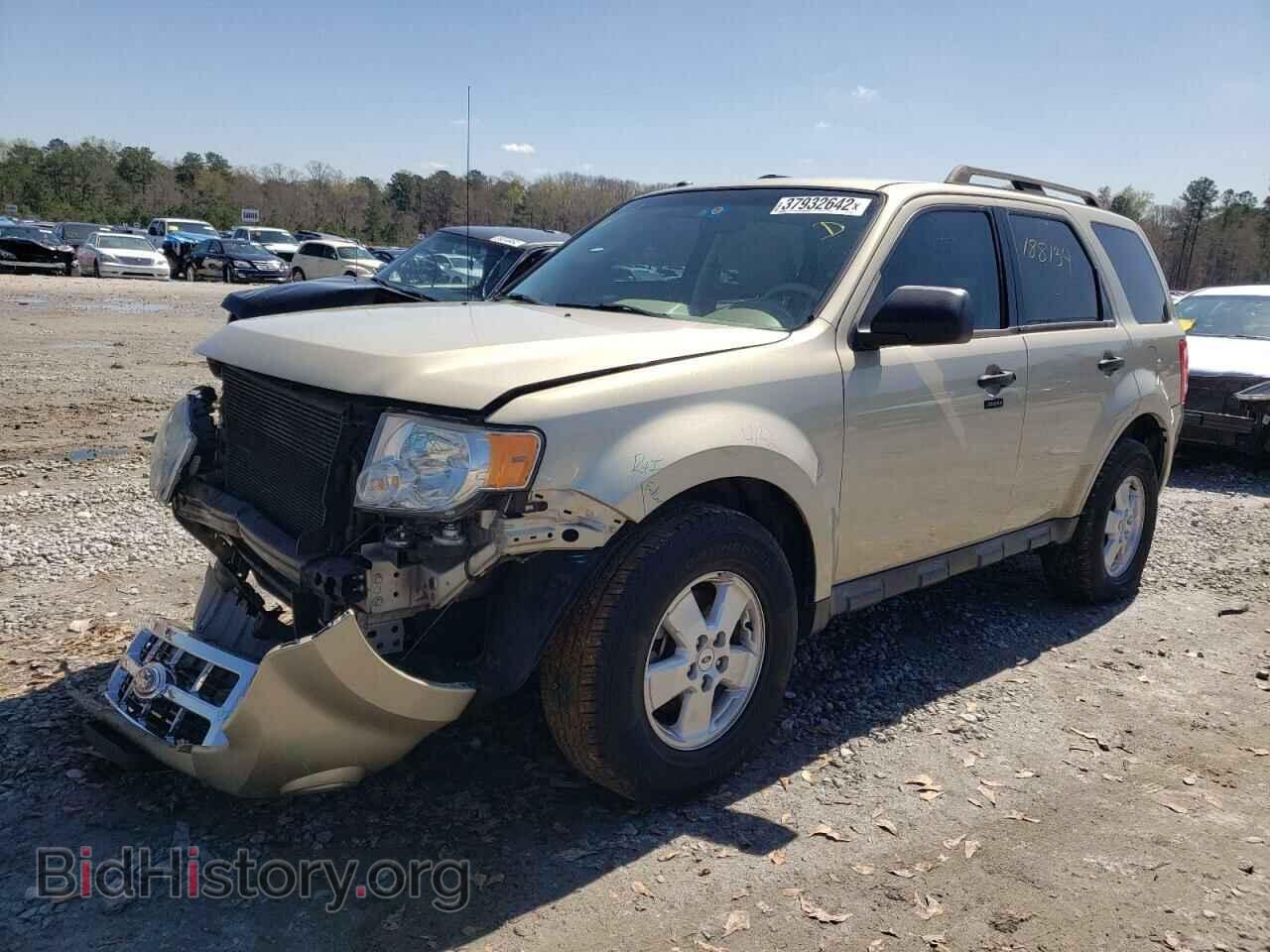 2011 FORD ESCAPE - VIN: 1FMCU0DG4BKB88436 - Фото 2