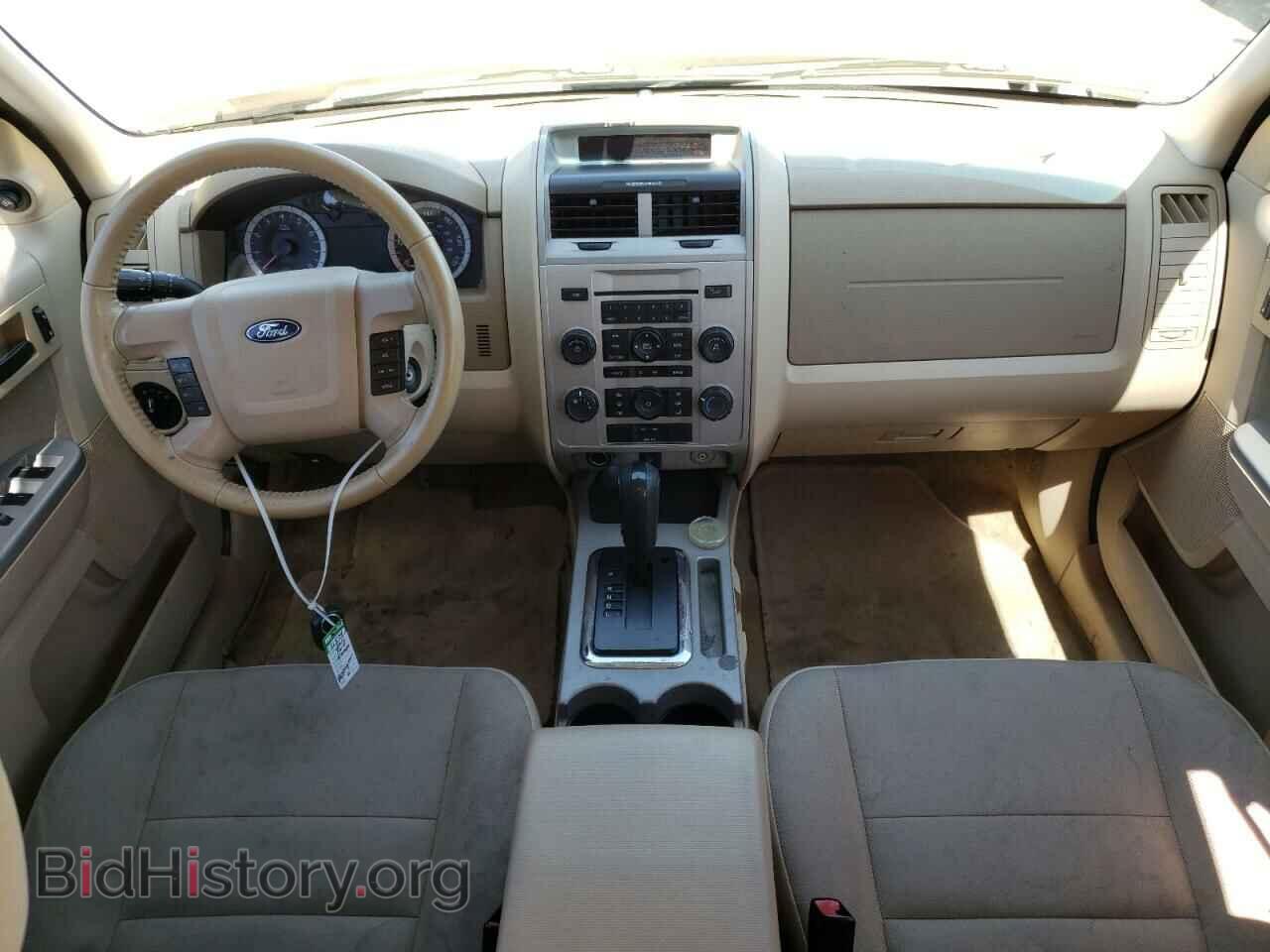 2011 FORD ESCAPE - VIN: 1FMCU0DG4BKB88436 - Фото 9
