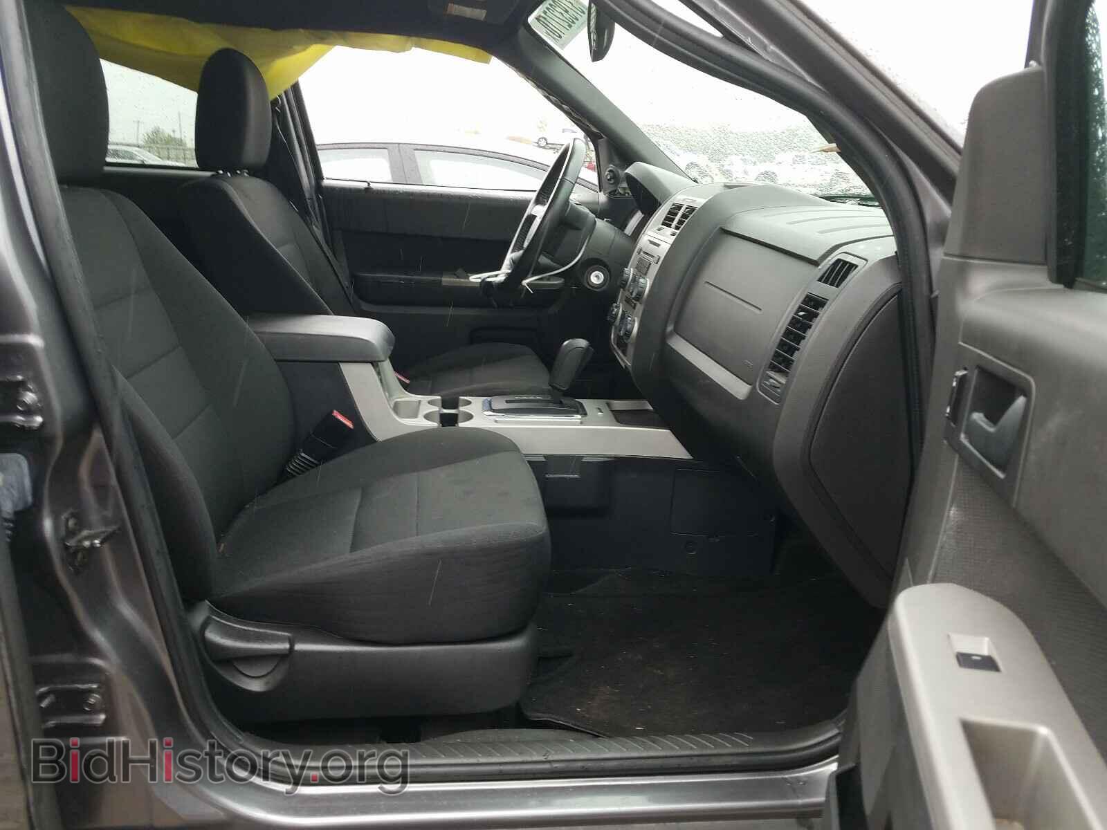 2009 FORD ESCAPE - VIN: 1FMCU03719KA21639 - Фото 5