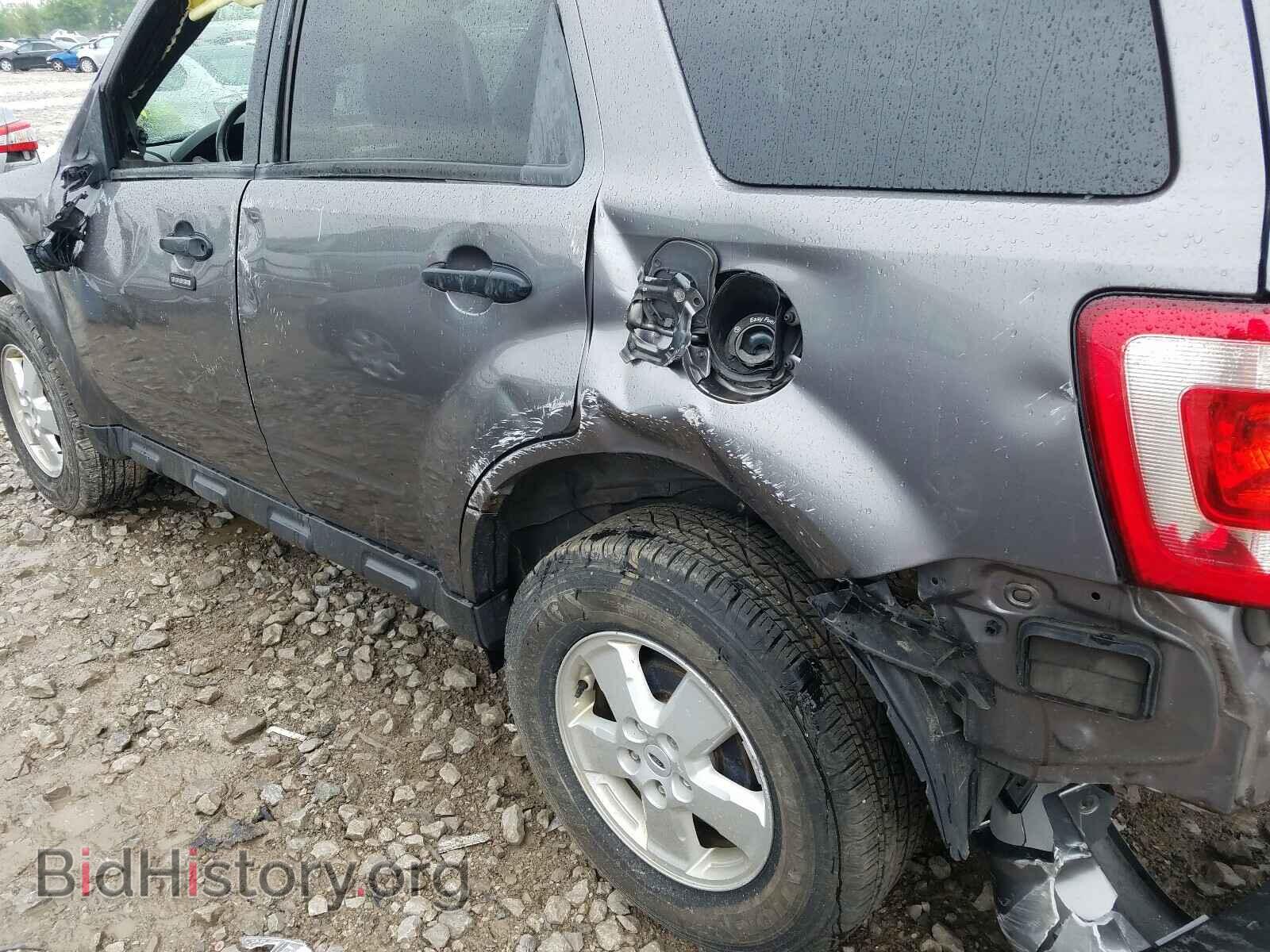 2009 FORD ESCAPE - VIN: 1FMCU03719KA21639 - Фото 9