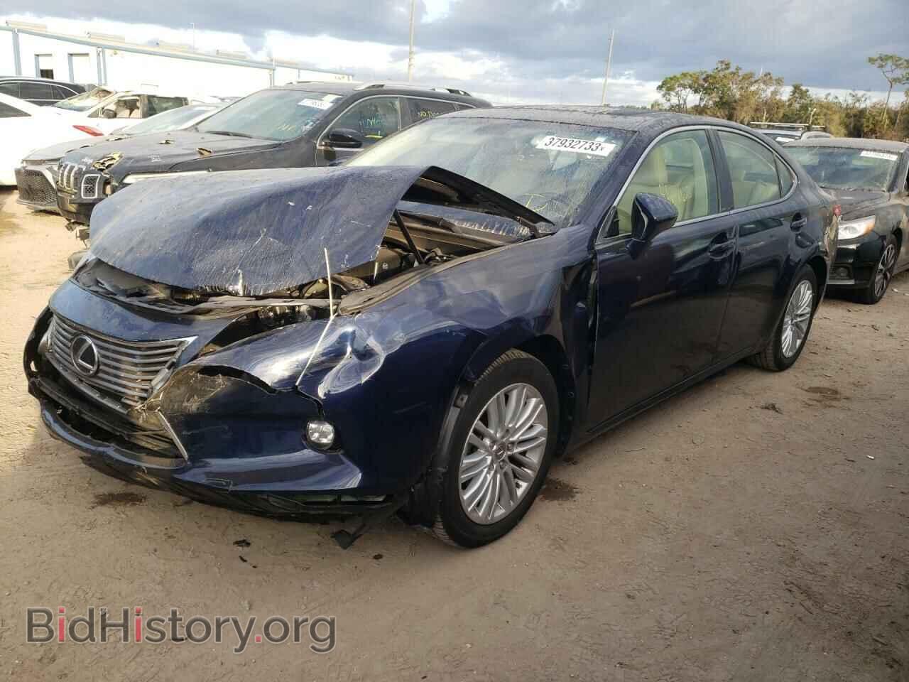 Фотография JTHBK1GG6F2195710 - LEXUS ES350 2015