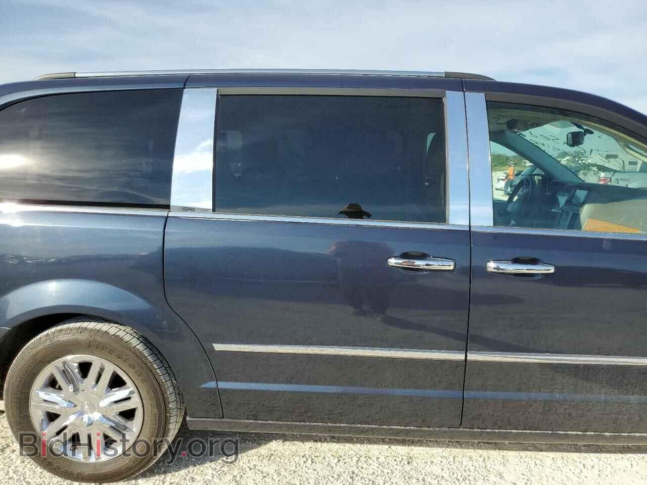 2008 CHRYSLER MINIVAN - VIN: 2A8HR64X48R738963 - Фото 11