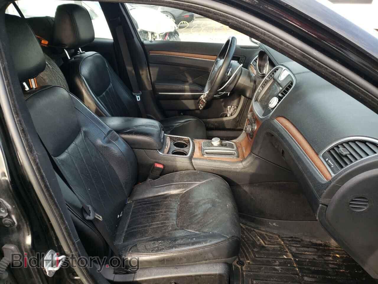 2016 CHRYSLER 300 - VIN: 2C3CCAPT2GH243975 - Фото 5