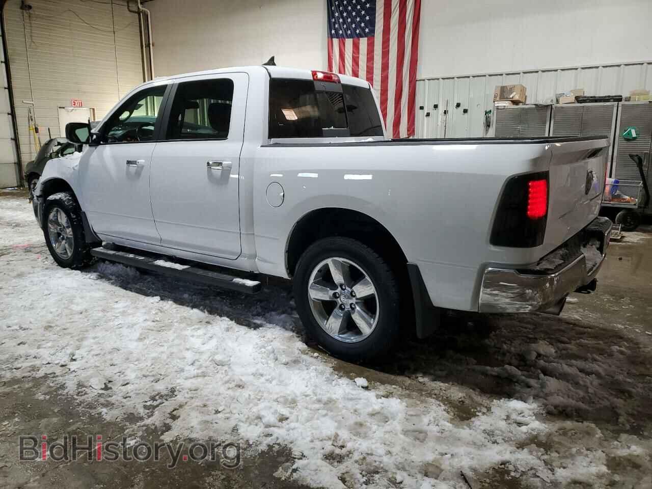 2017 RAM 1500 - VIN: 1C6RR7LT1HS852358 - Photo 2