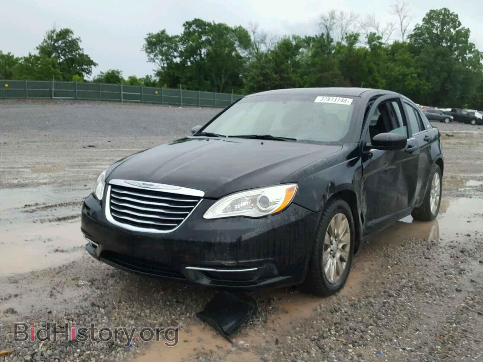 2014 CHRYSLER 200 - VIN: 1C3CCBAB6EN210830 - Фото 2