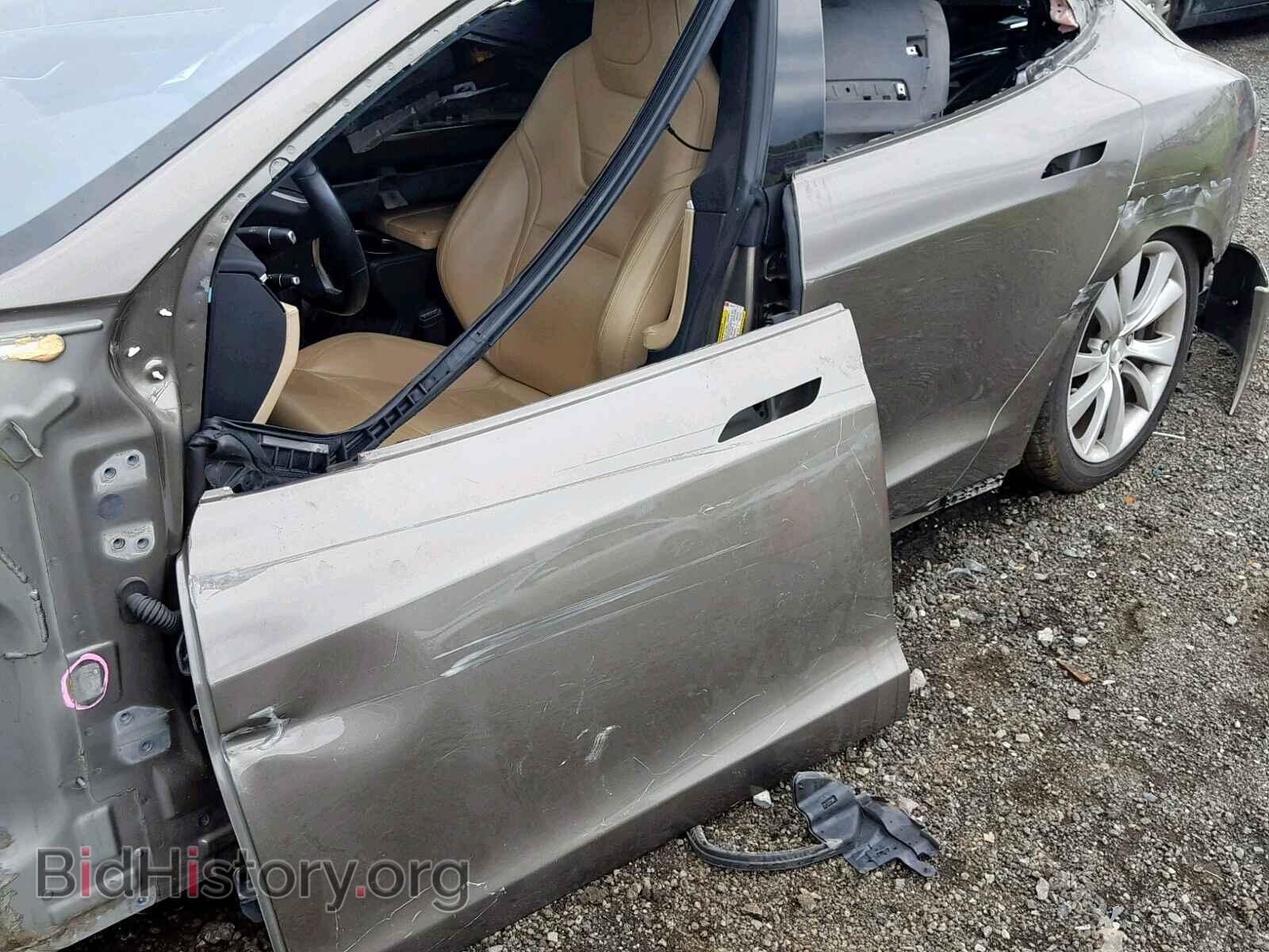 2015 TESLA MODEL S - VIN: 5YJSA1E28FF105207 - Фото 9
