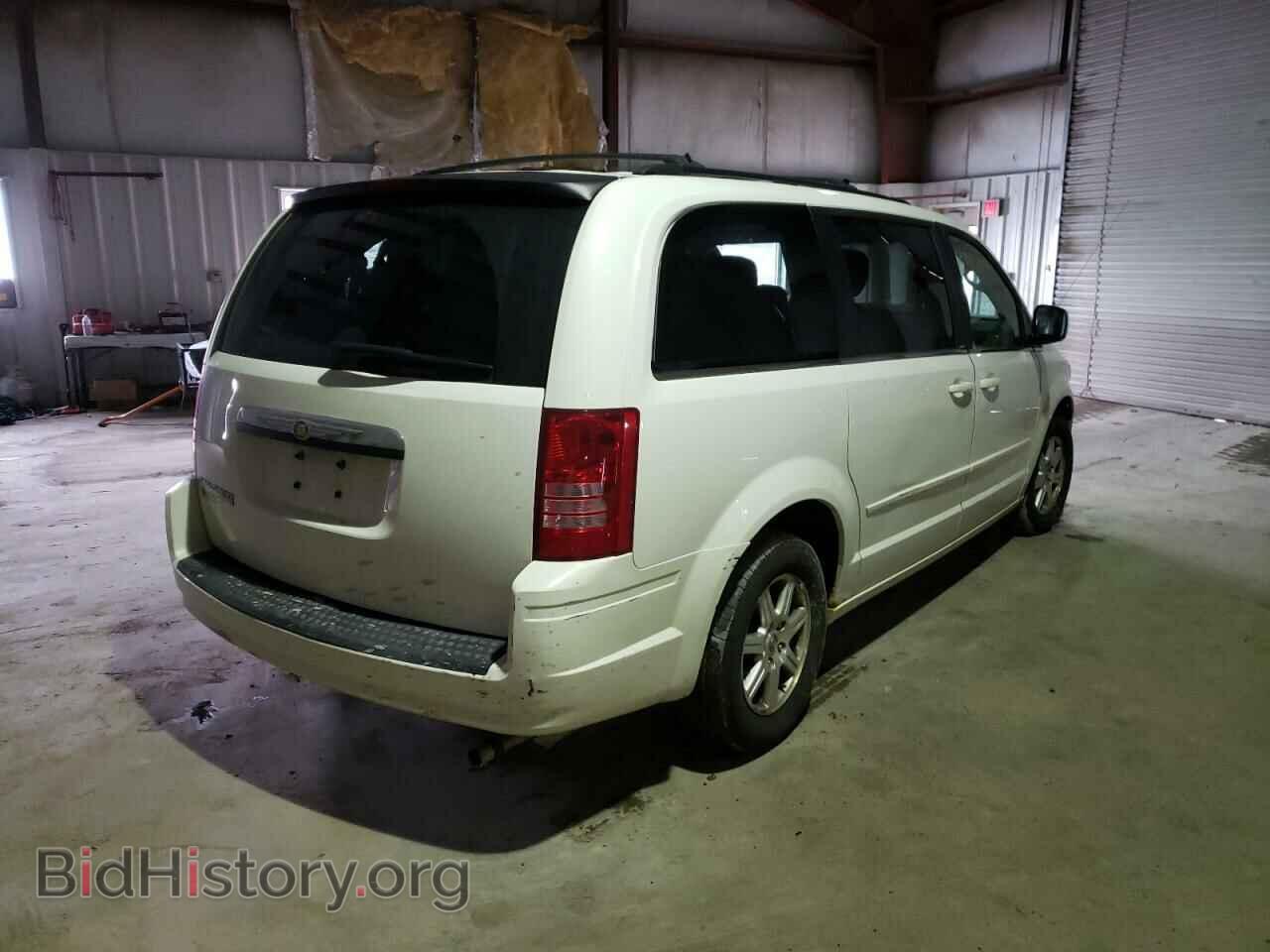2008 CHRYSLER MINIVAN - VIN: 2A8HR54P88R674257 - Фото 4