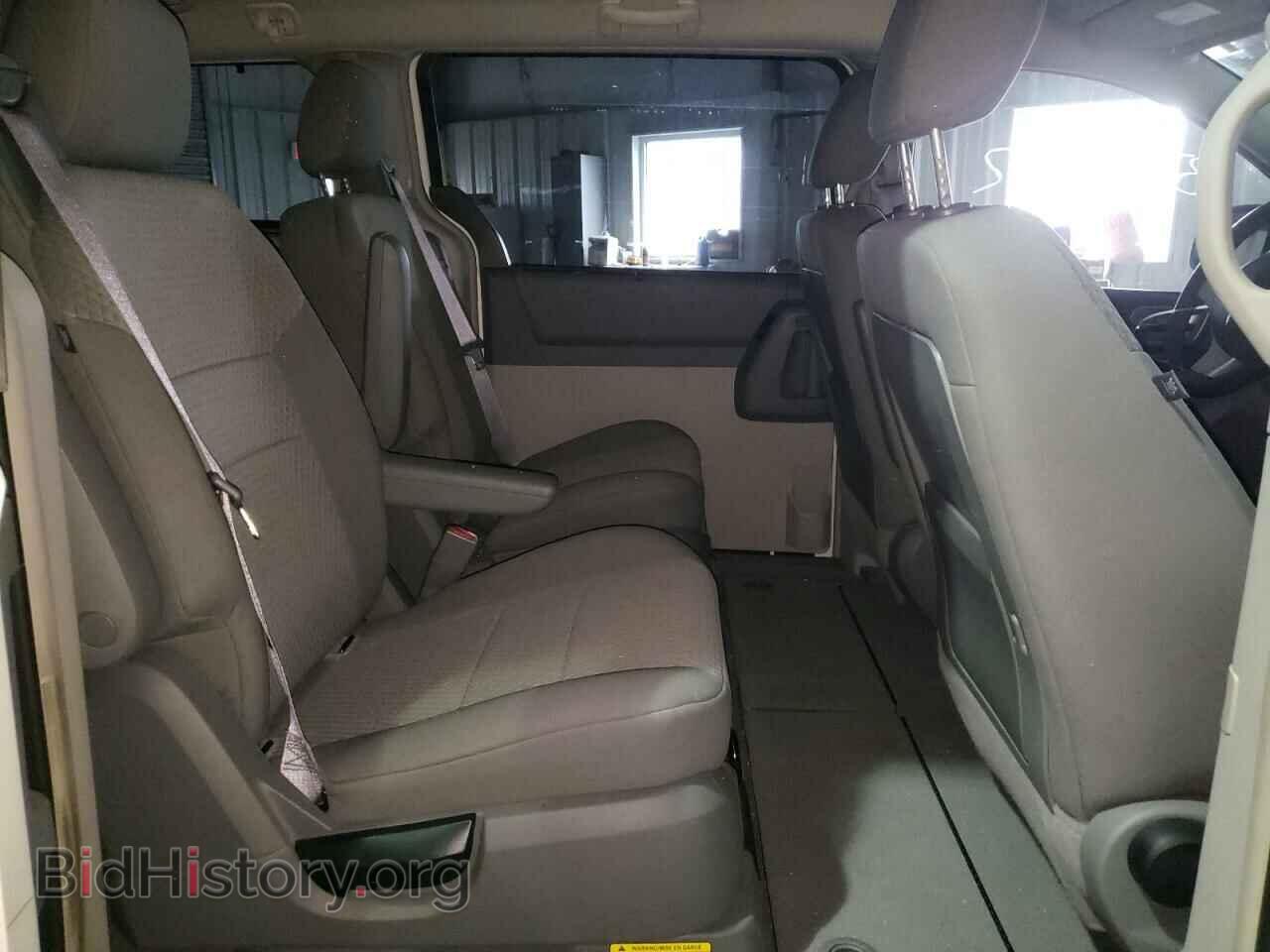 2008 CHRYSLER MINIVAN - VIN: 2A8HR54P88R674257 - Фото 6