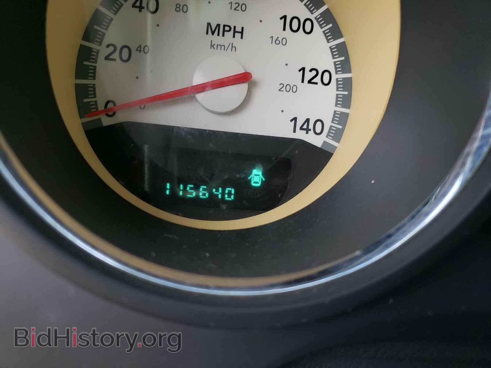 2010 DODGE CHALLENGER - VIN: 2B3CJ4DV1AH322393 - Photo 8