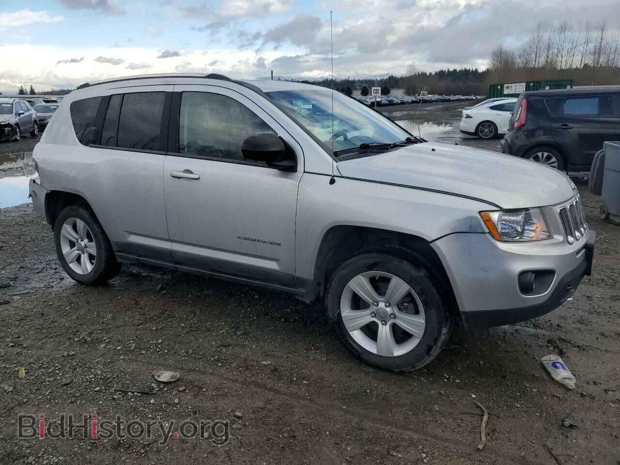 2011 JEEP COMPASS - VIN: 1J4NF5FBXBD276556 - Photo 4