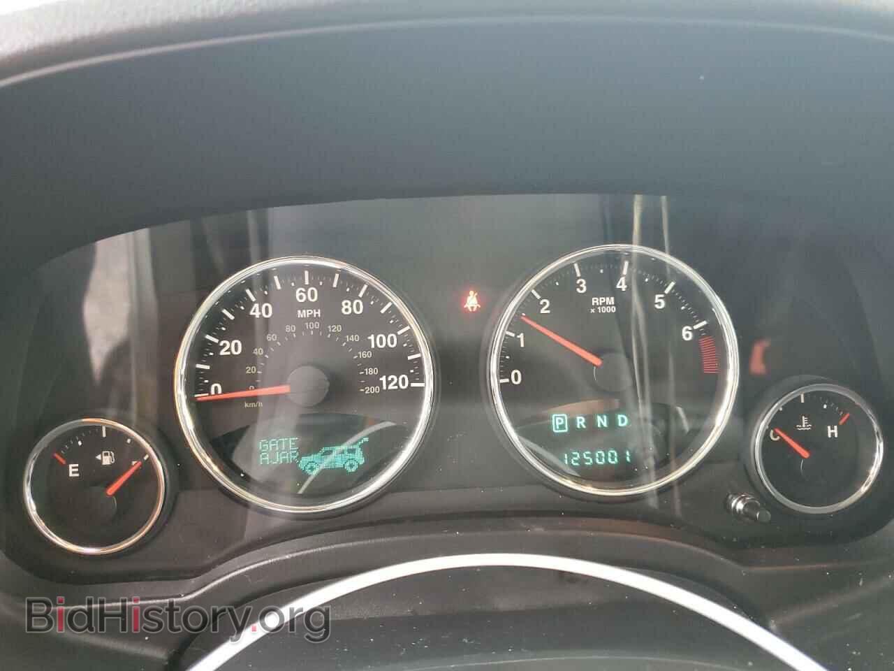 2011 JEEP COMPASS - VIN: 1J4NF5FBXBD276556 - Photo 9