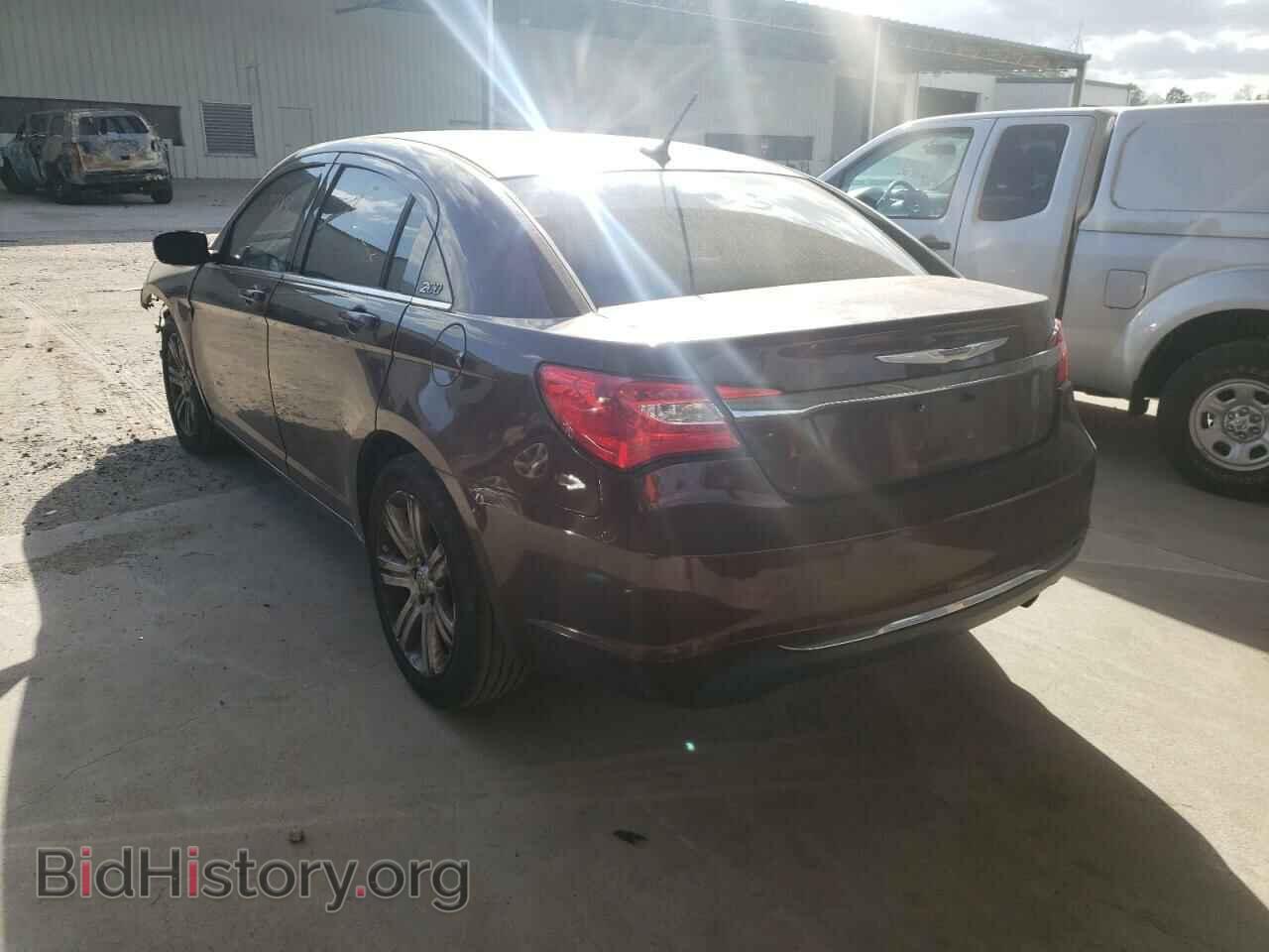 2013 CHRYSLER 200 - VIN: 1C3CCBBB3DN696106 - Фото 3