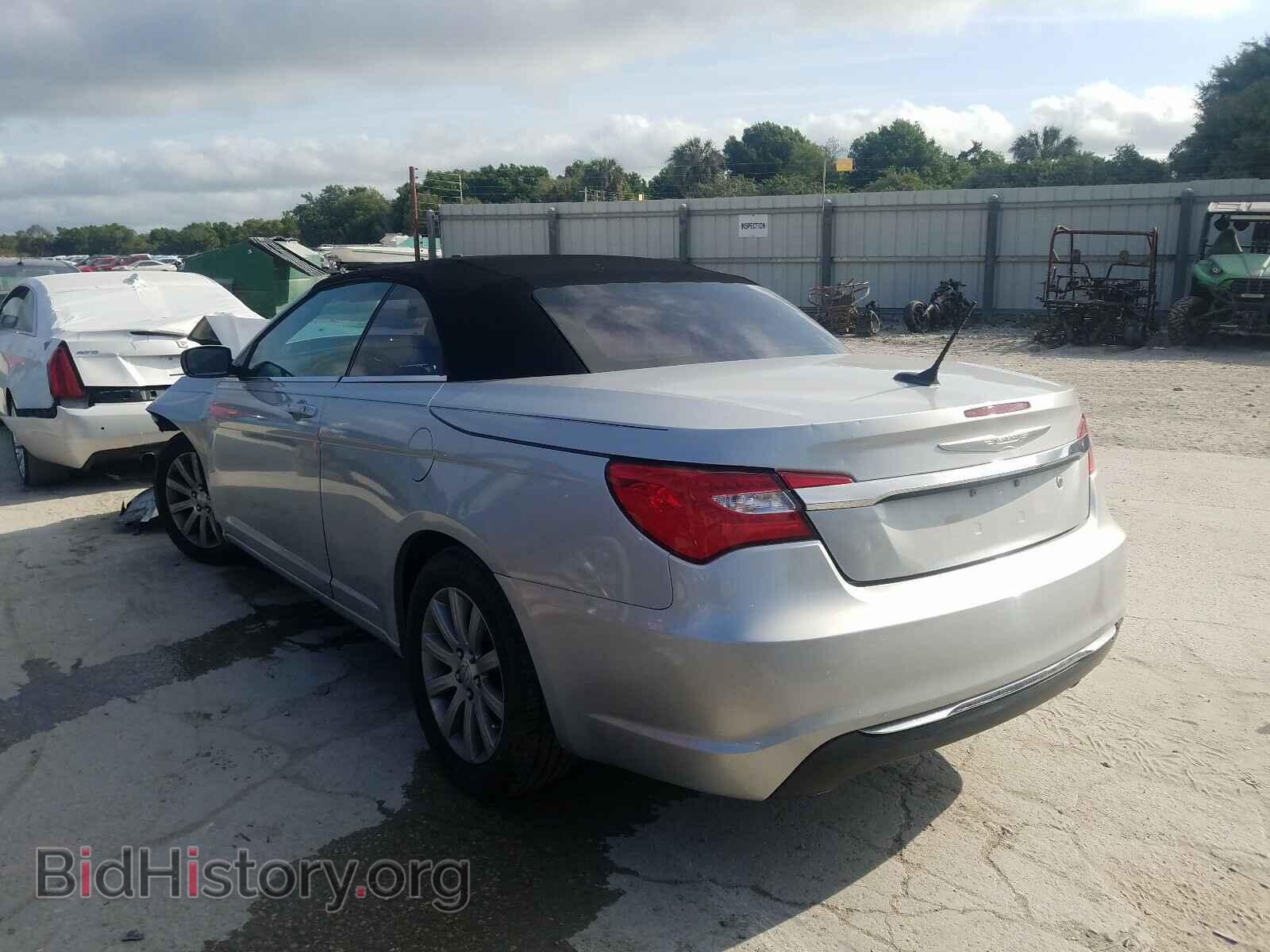 2012 CHRYSLER 200 - VIN: 1C3BCBEB3CN215776 - Фото 3