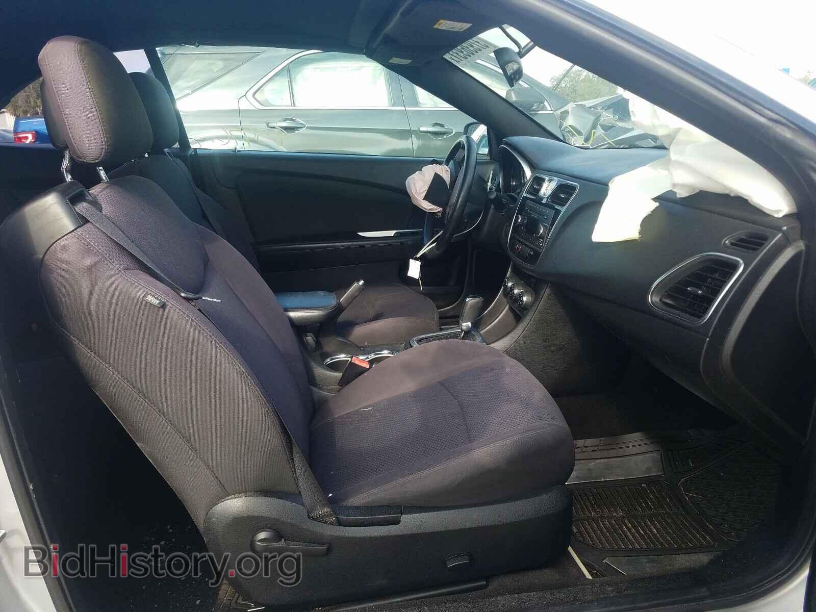 2012 CHRYSLER 200 - VIN: 1C3BCBEB3CN215776 - Фото 5