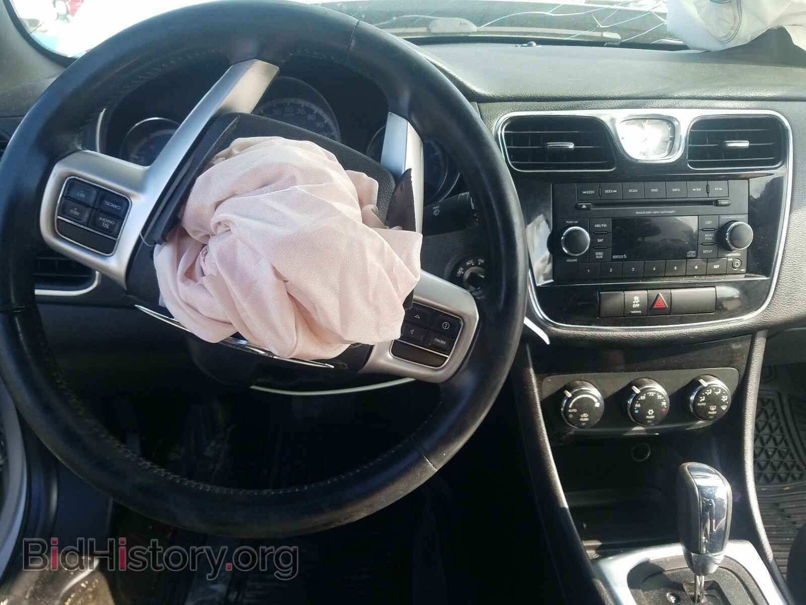 2012 CHRYSLER 200 - VIN: 1C3BCBEB3CN215776 - Фото 9