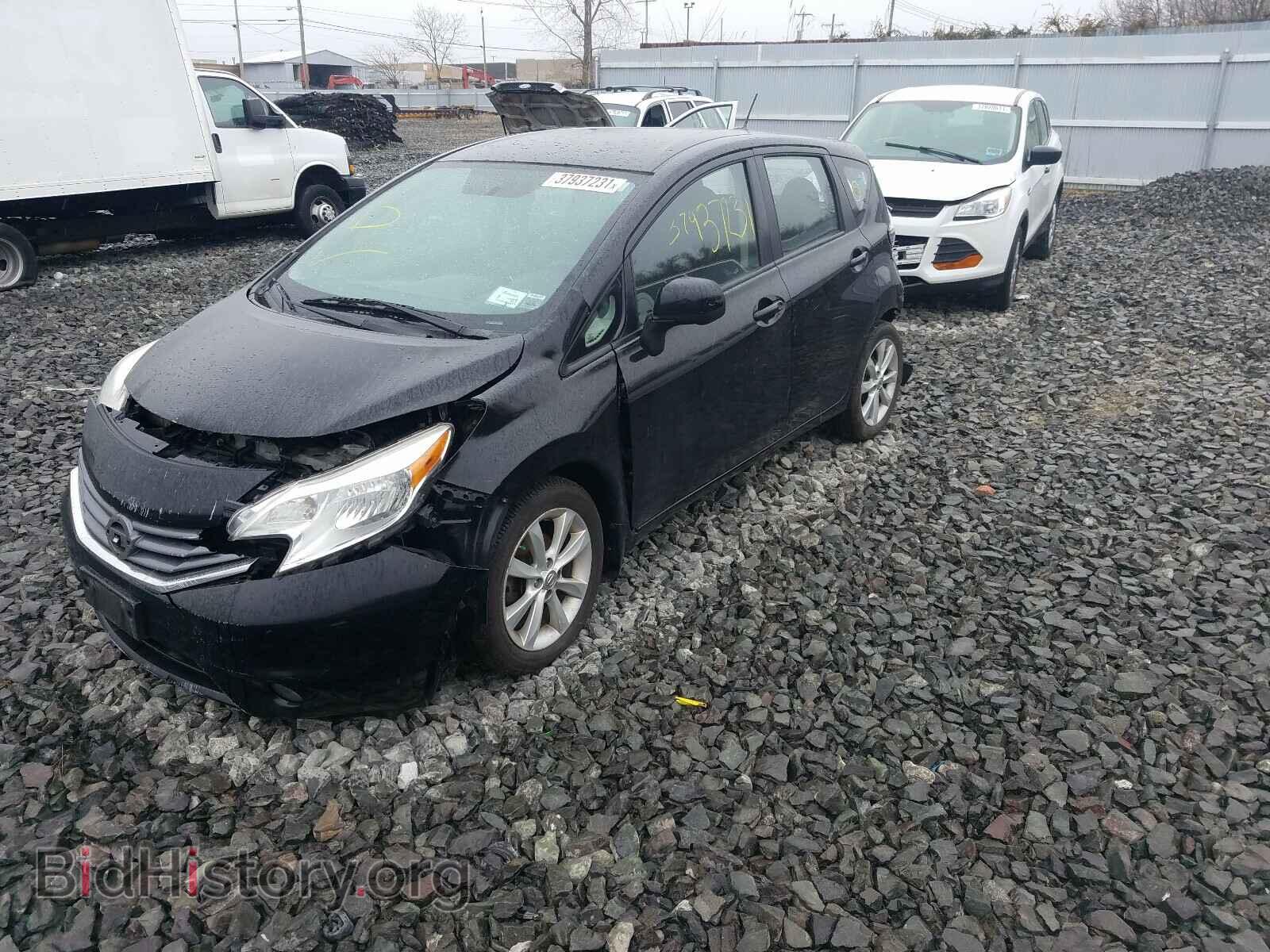 2014 NISSAN VERSA - VIN: 3N1CE2CP9EL410229 - Фото 2