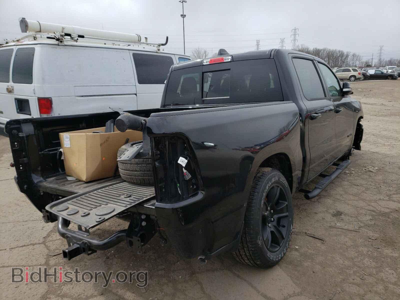 2021 RAM 1500 - VIN: 1C6SRFFT7MN512549 - Фото 4