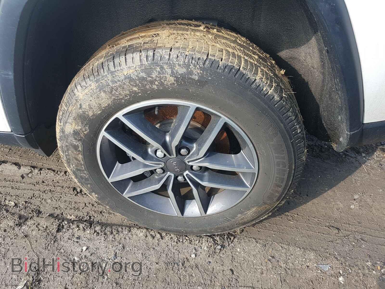 2019 JEEP CHEROKEE - VIN: 1C4RJFBG2KC642612 - Фото 9