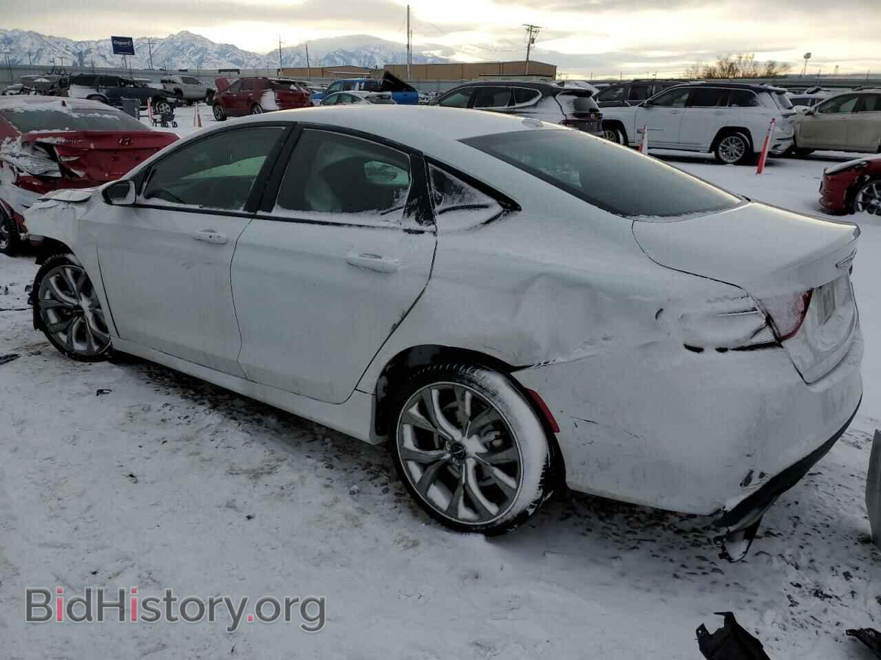 2015 CHRYSLER 200 - VIN: 1C3CCCBG6FN516220 - Фото 2