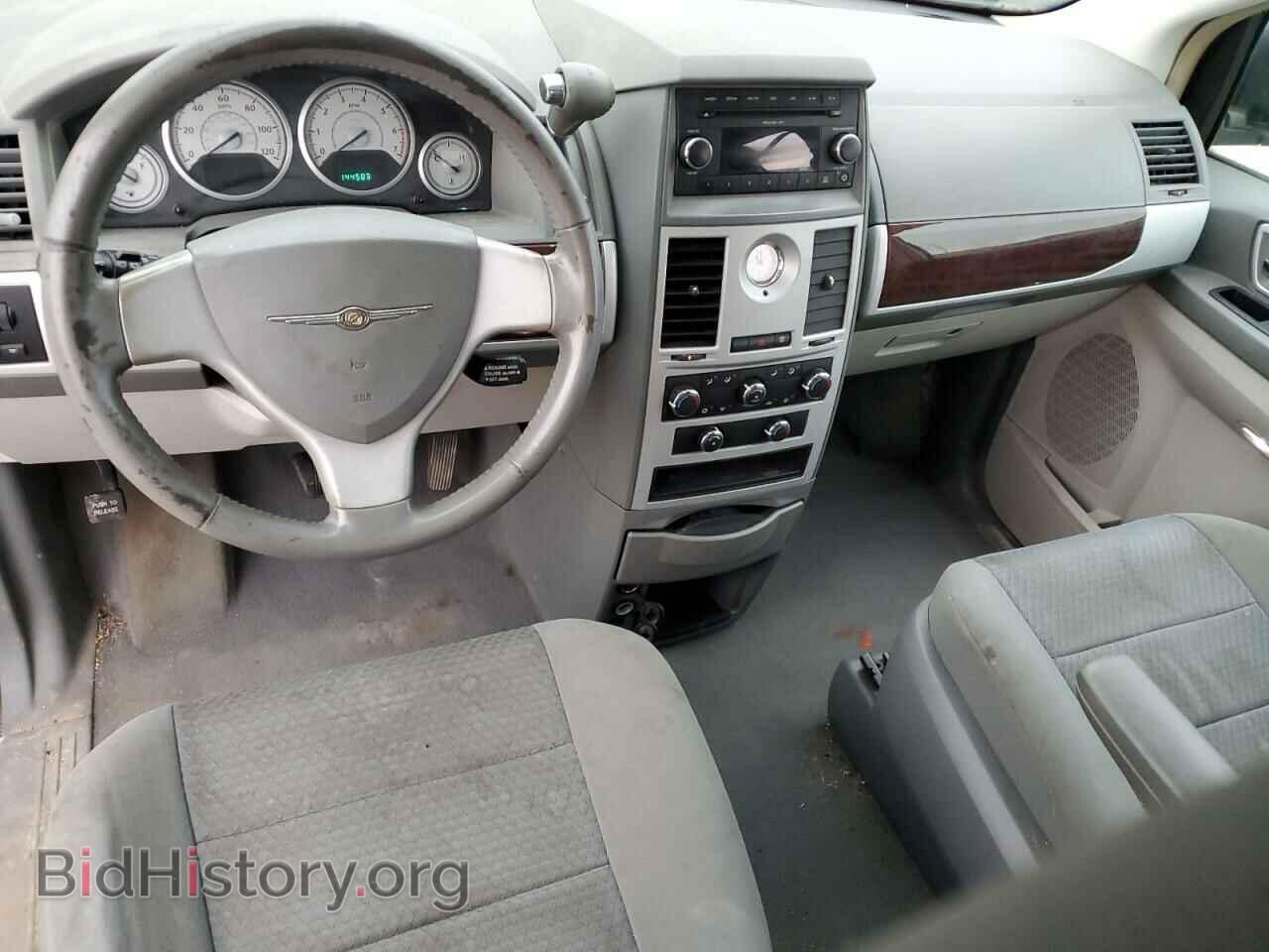 2009 CHRYSLER MINIVAN - VIN: 2A8HR54179R673436 - Фото 8