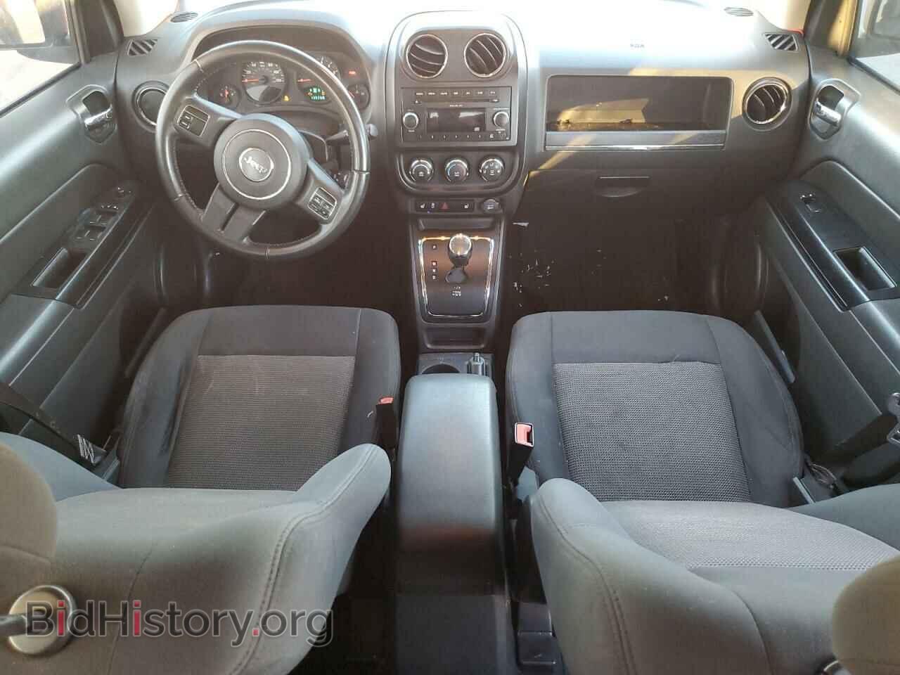 2011 JEEP COMPASS - VIN: 1J4NT1FB5BD170775 - Photo 8
