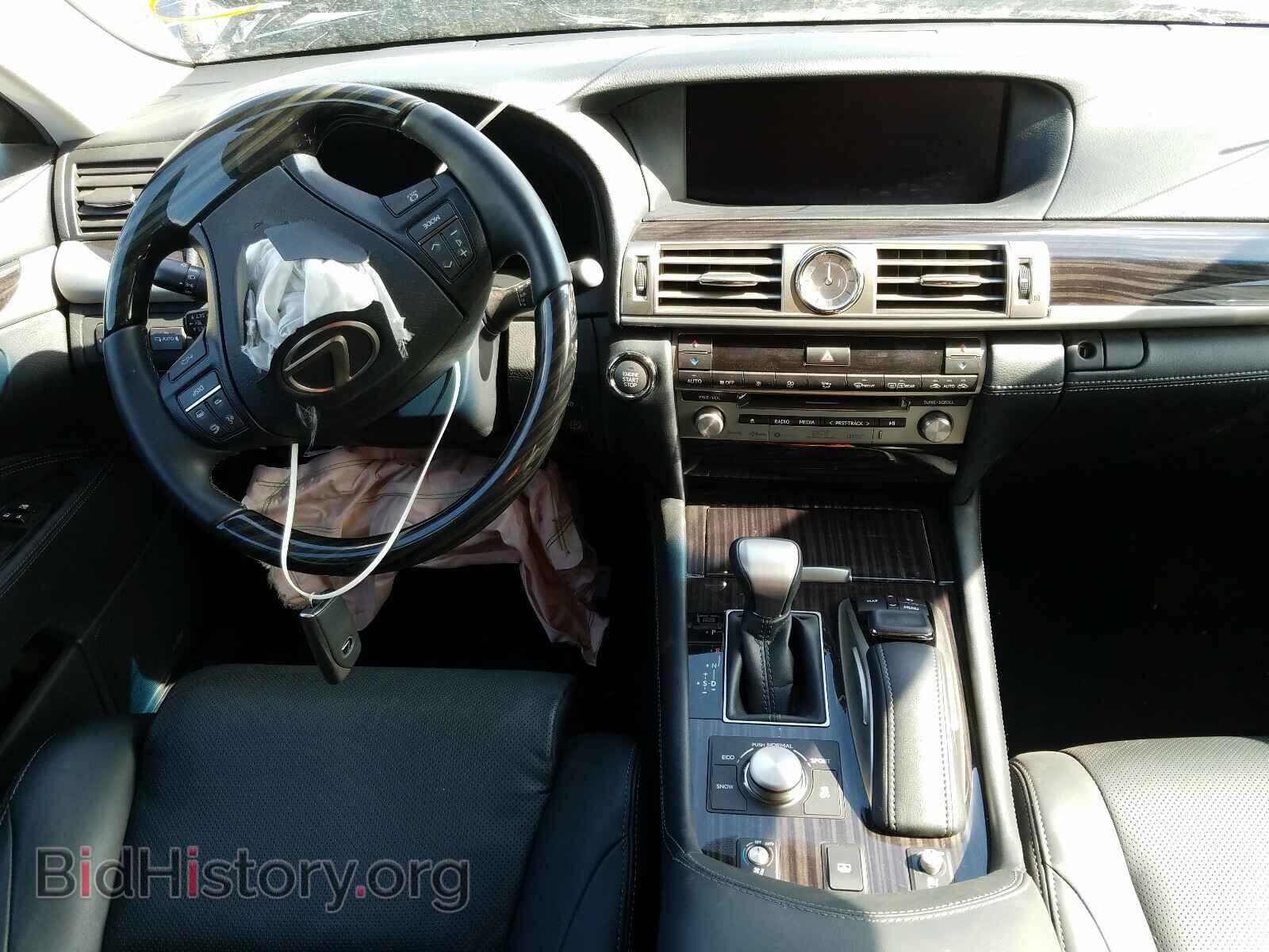 2017 LEXUS LS460 - VIN: JTHCL5EF5H5028100 - Фото 9