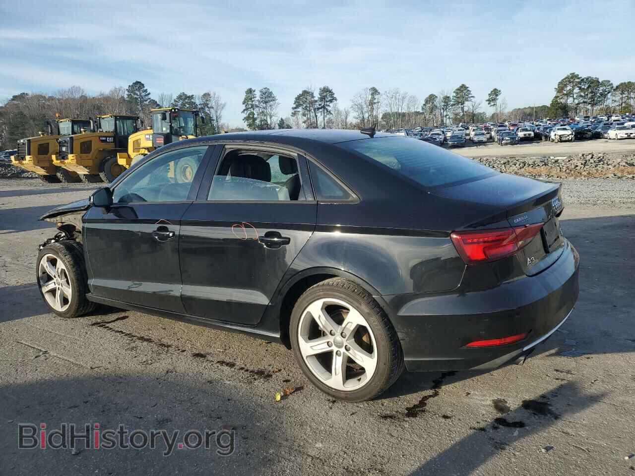 2017 AUDI A3 - VIN: WAUB8GFF9H1058164 - Фото 2