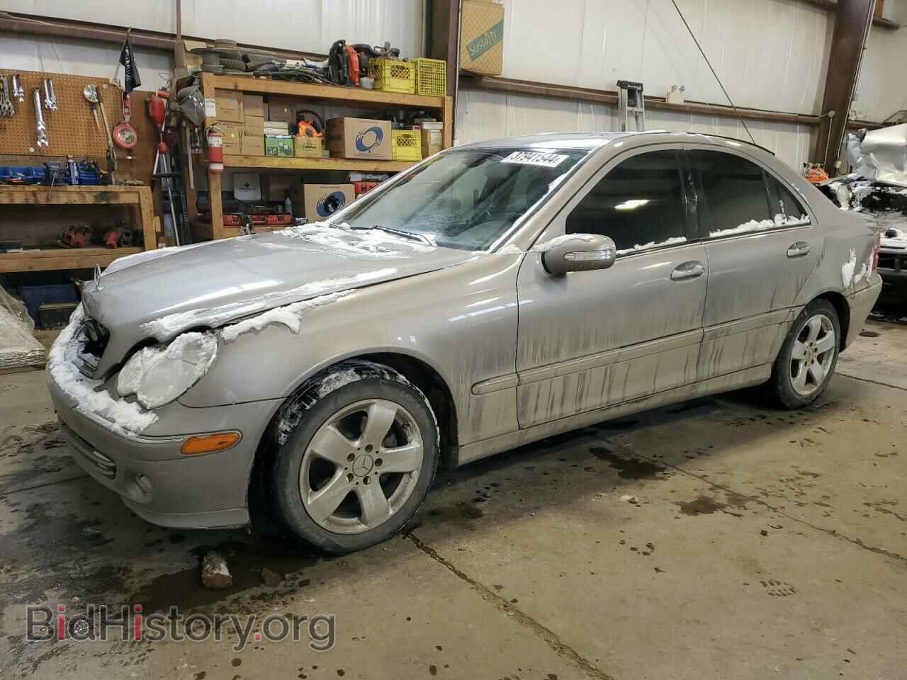 Photo WDBRF52H97F879770 - MERCEDES-BENZ C-CLASS 2007