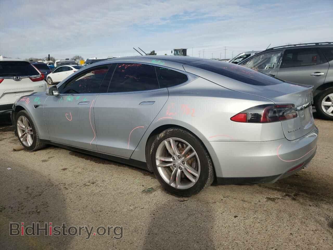2013 TESLA MODEL S - VIN: 5YJSA1CN4DFP11372 - Фото 2