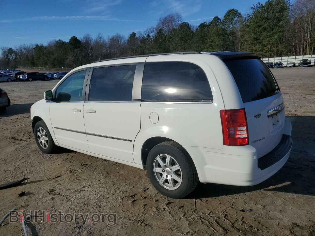 2010 CHRYSLER MINIVAN - VIN: 2A4RR5D17AR491438 - Фото 2