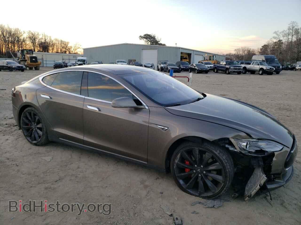 2015 TESLA MODEL S - VIN: 5YJSA4H49FF086794 - Photo 4