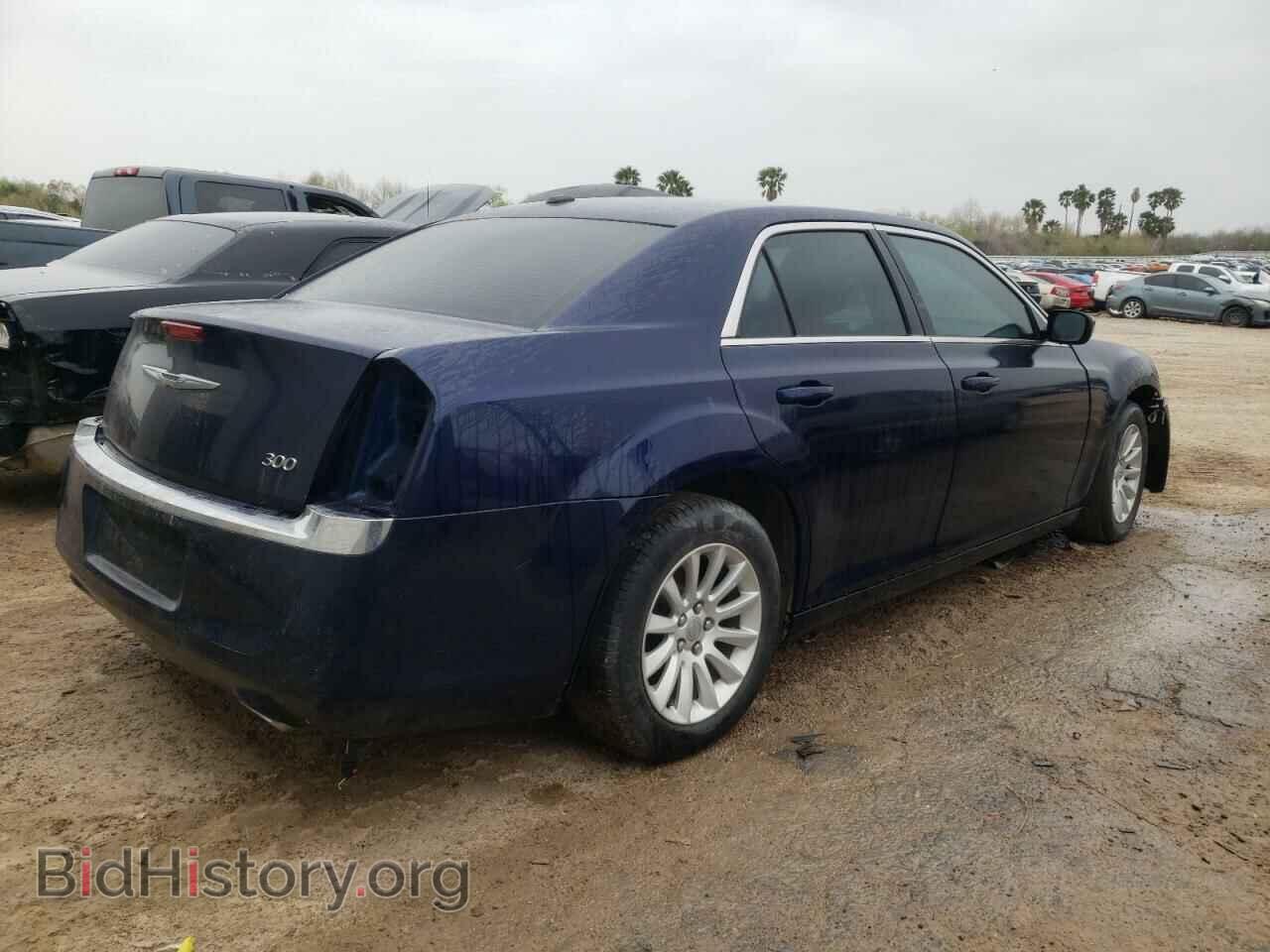 2014 CHRYSLER 300 - VIN: 2C3CCAAG7EH335883 - Фото 4
