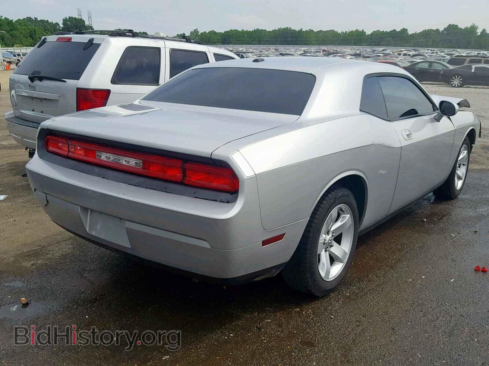 2010 DODGE CHALLENGER - VIN: 2B3CJ4DVXAH281942 - Photo 4