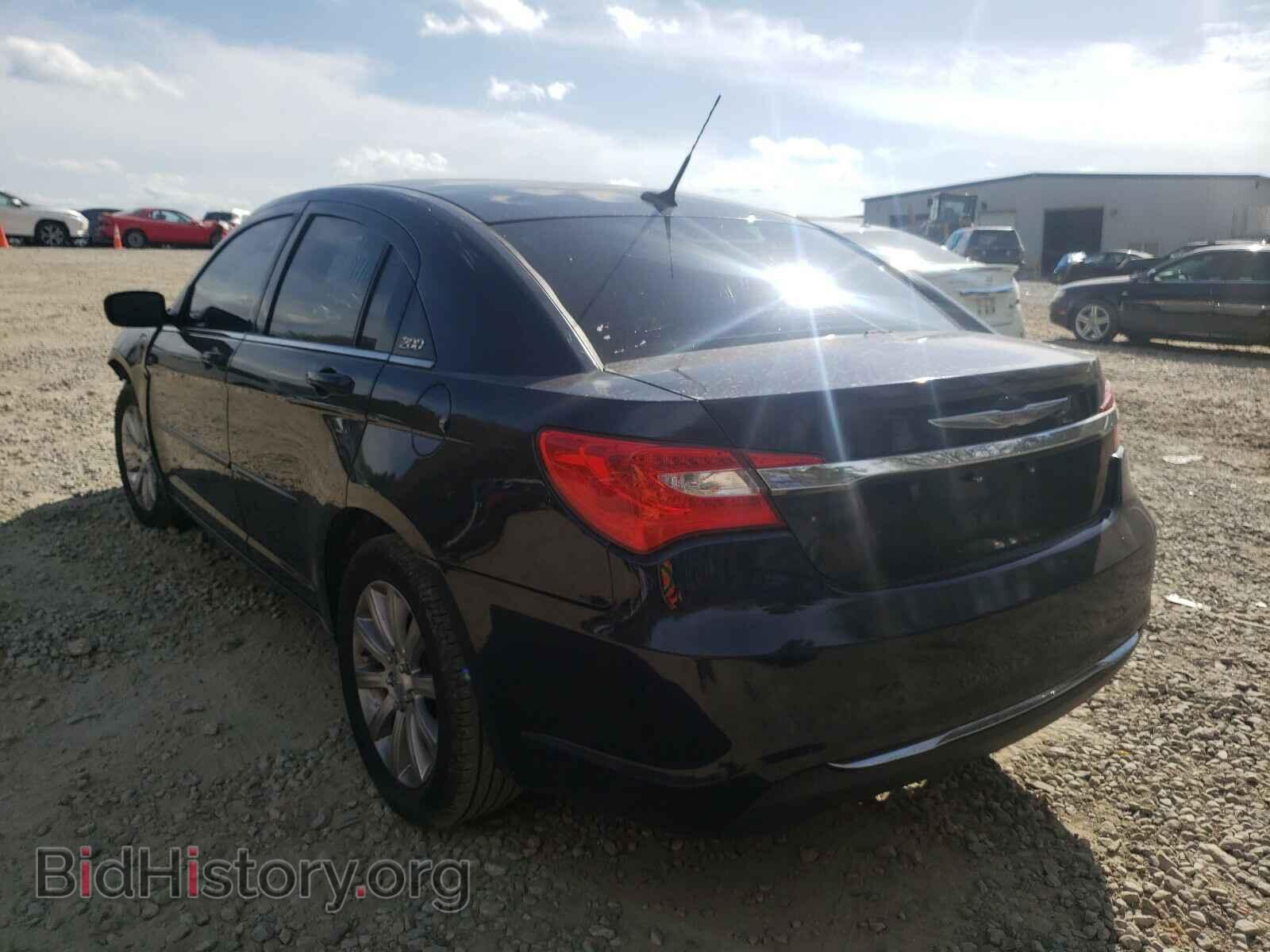 2011 CHRYSLER 200 - VIN: 1C3BC4FB1BN545540 - Photo 3