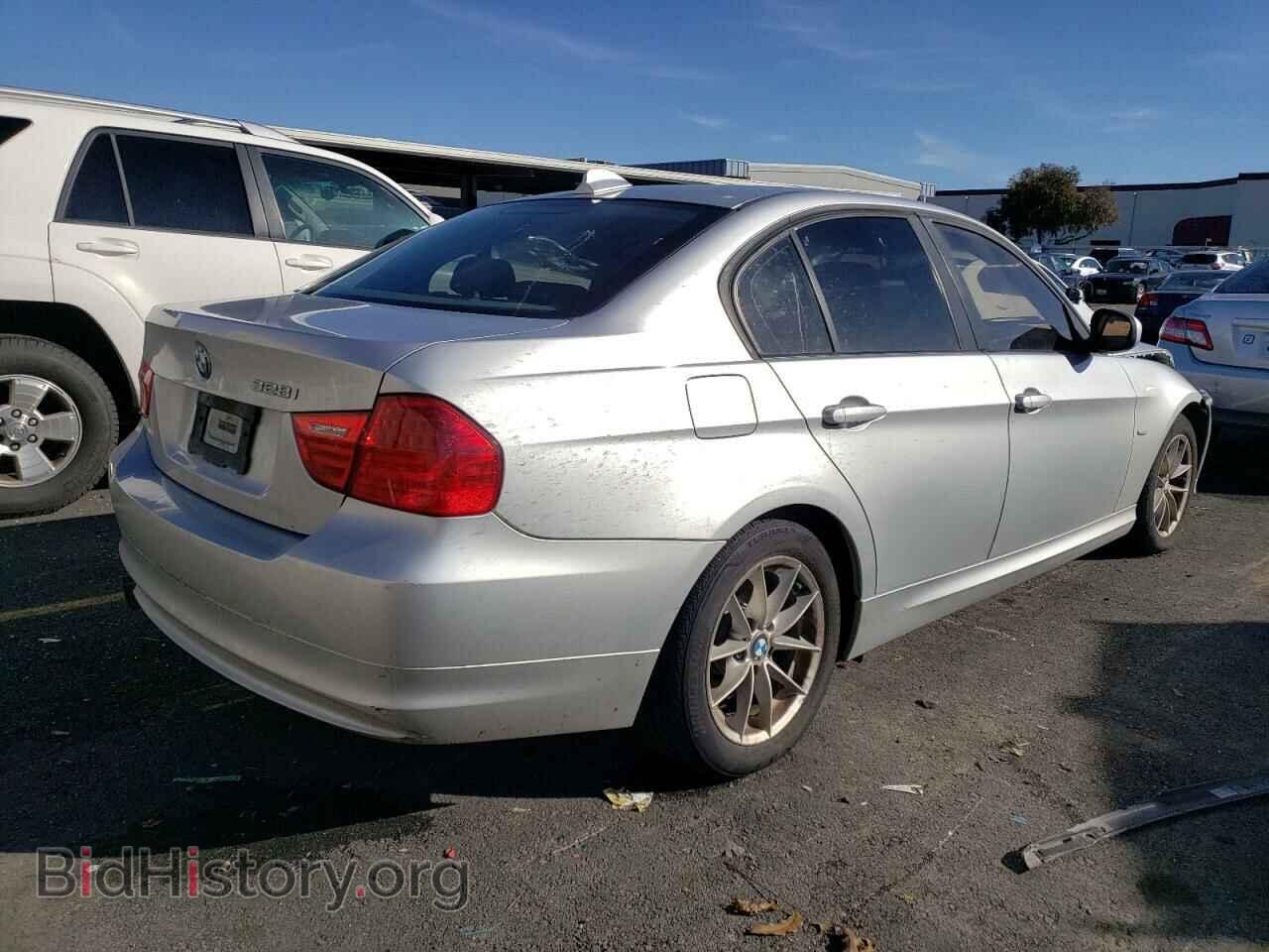 2010 BMW 3 SERIES - VIN: WBAPH5G53ANM70806 - Фото 3