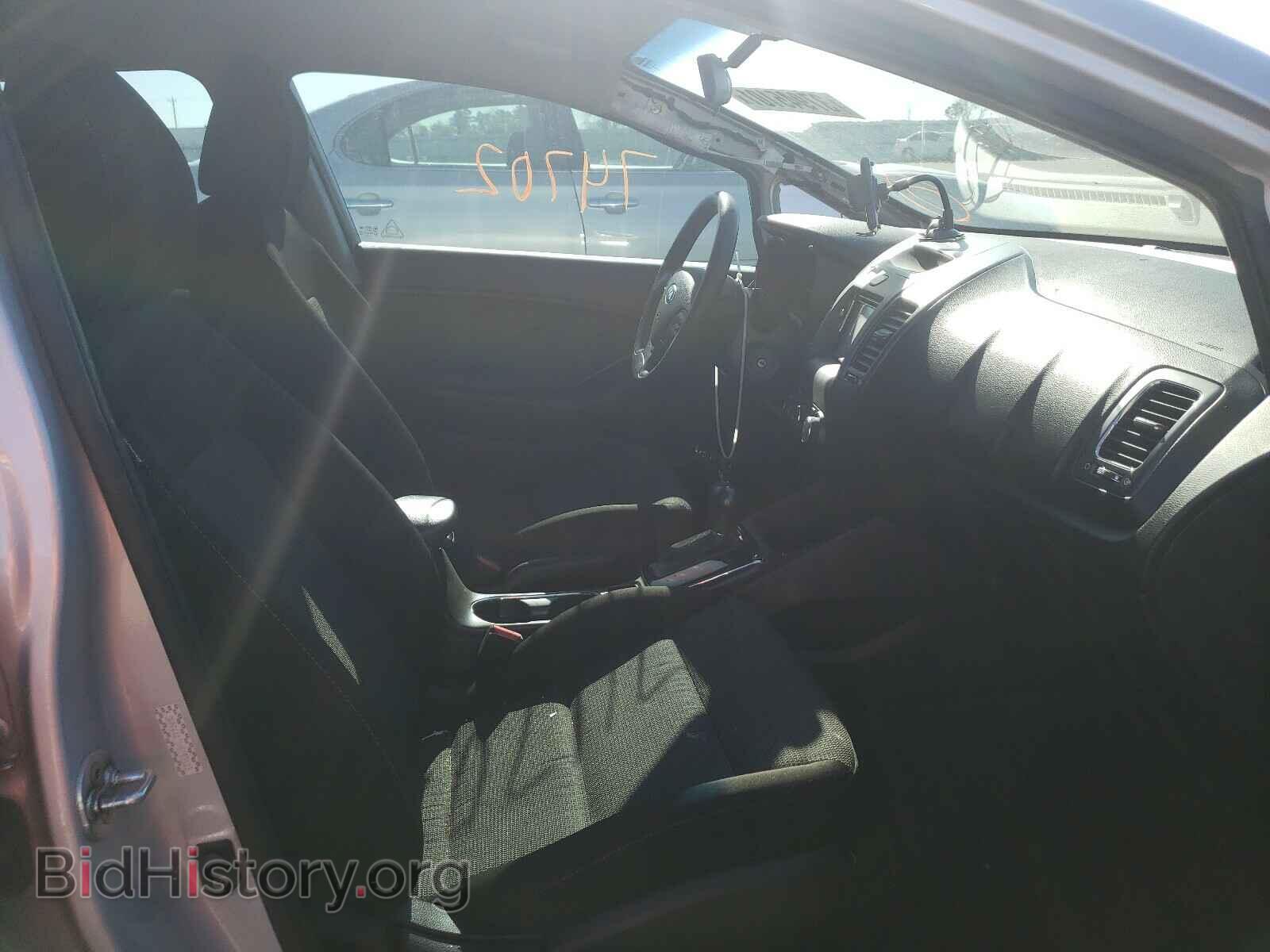 2017 KIA FORTE - VIN: 3KPFK4A71HE053123 - Фото 5