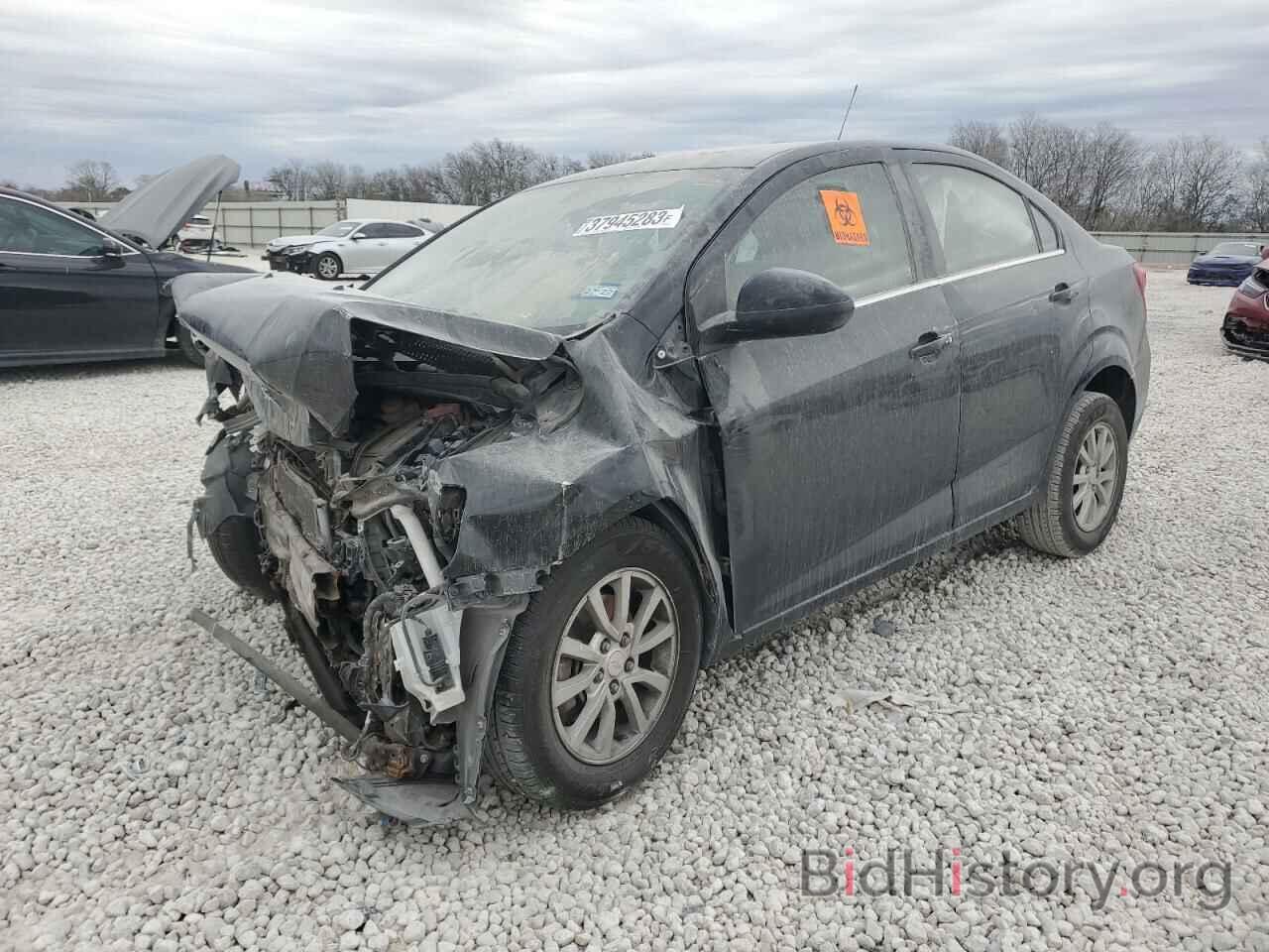 Photo 1G1JD5SH1J4113810 - CHEVROLET SONIC 2018