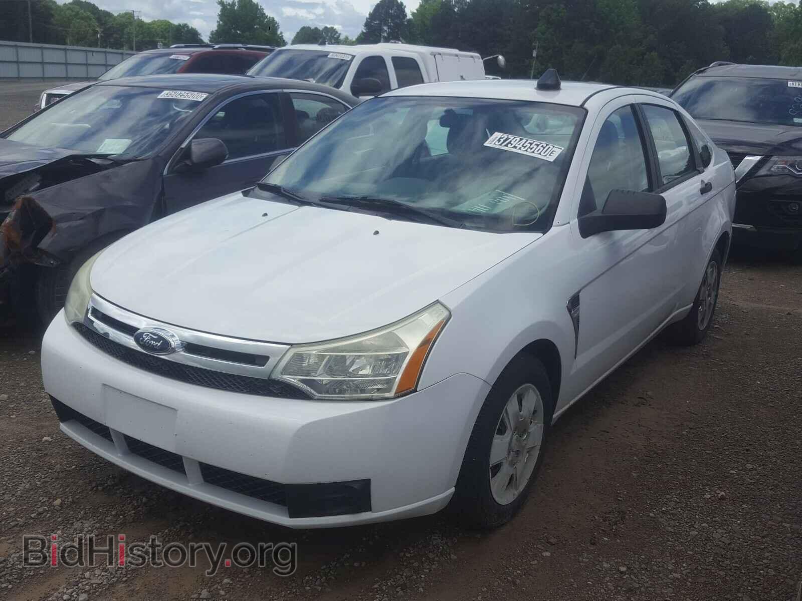 2008 FORD FOCUS - VIN: 1FAHP35N78W282995 - Photo 2
