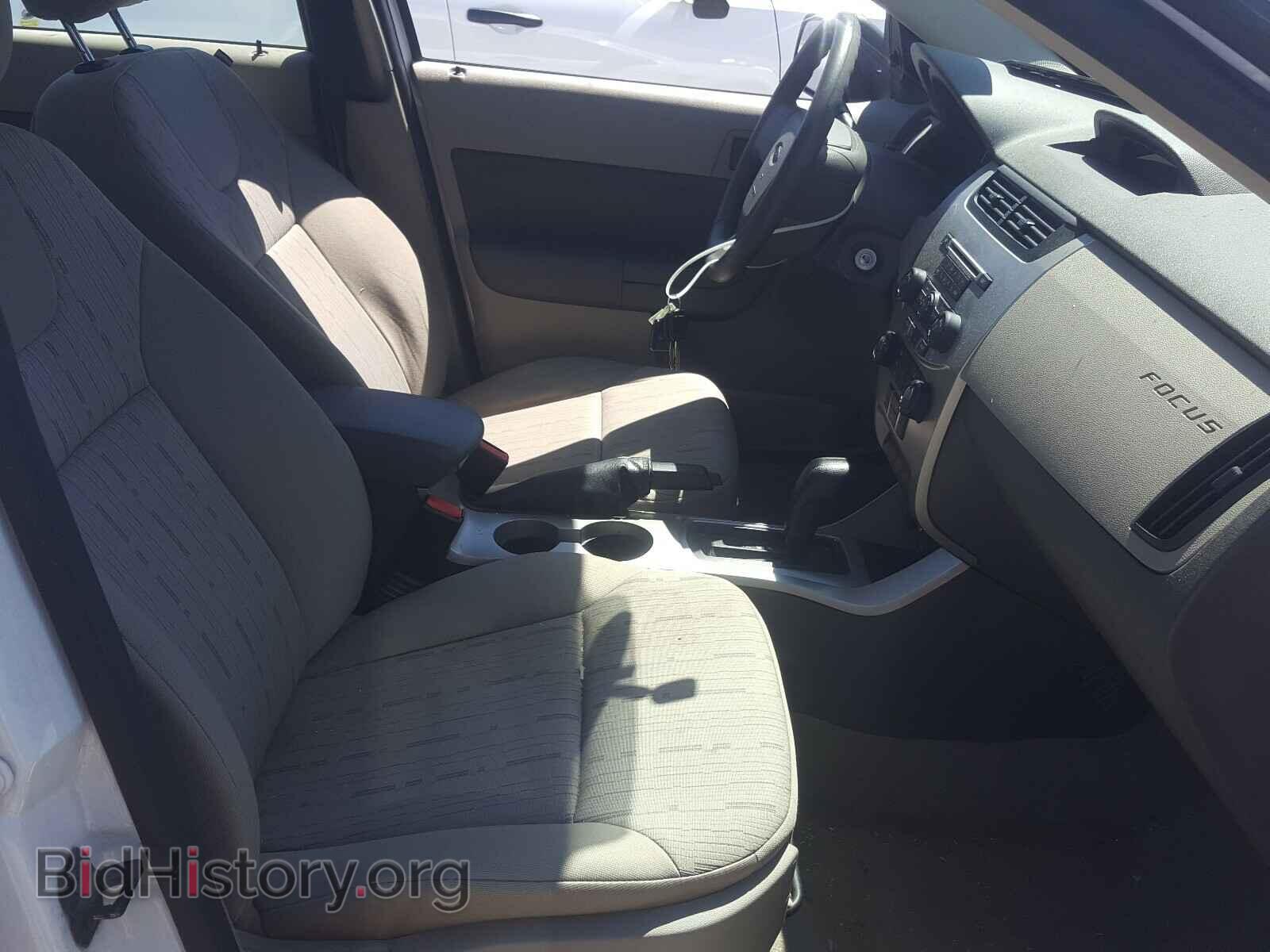 2008 FORD FOCUS - VIN: 1FAHP35N78W282995 - Photo 5