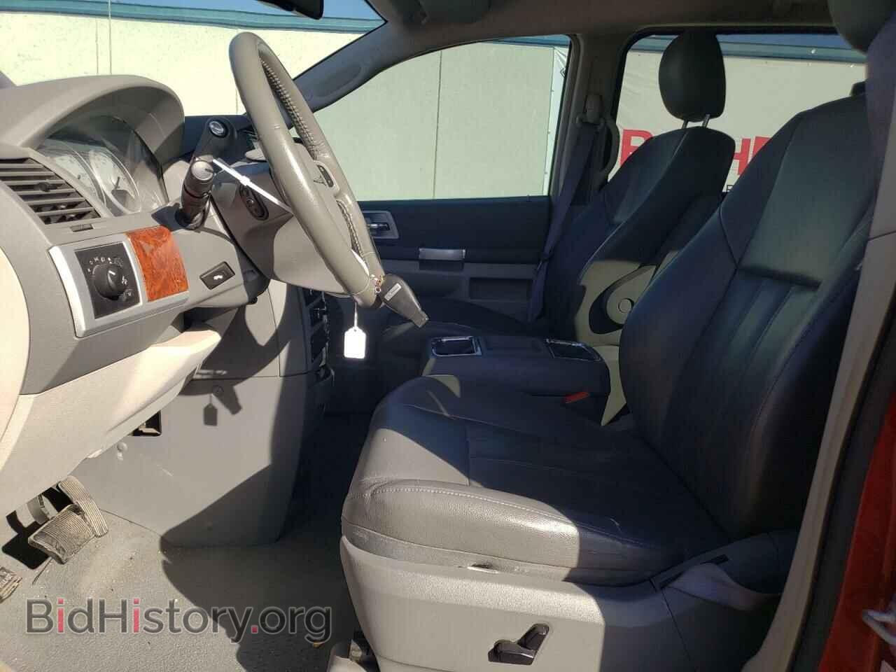 2008 CHRYSLER MINIVAN - VIN: 2A8HR54P08R711298 - Фото 7