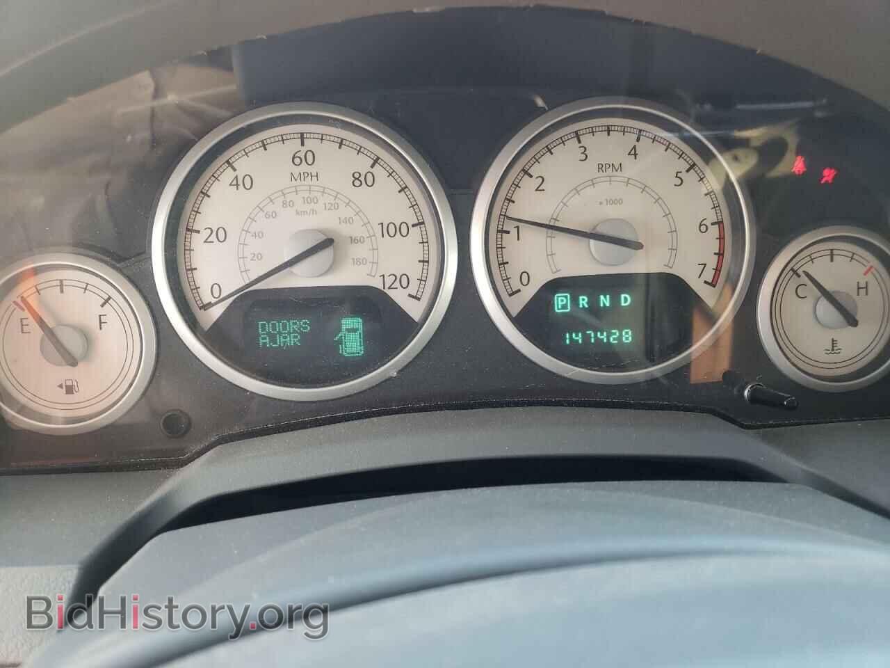 2008 CHRYSLER MINIVAN - VIN: 2A8HR54P08R711298 - Фото 9