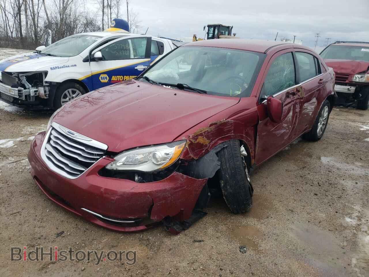 2014 CHRYSLER 200 - VIN: 1C3CCBAB3EN206198 - Фото 2