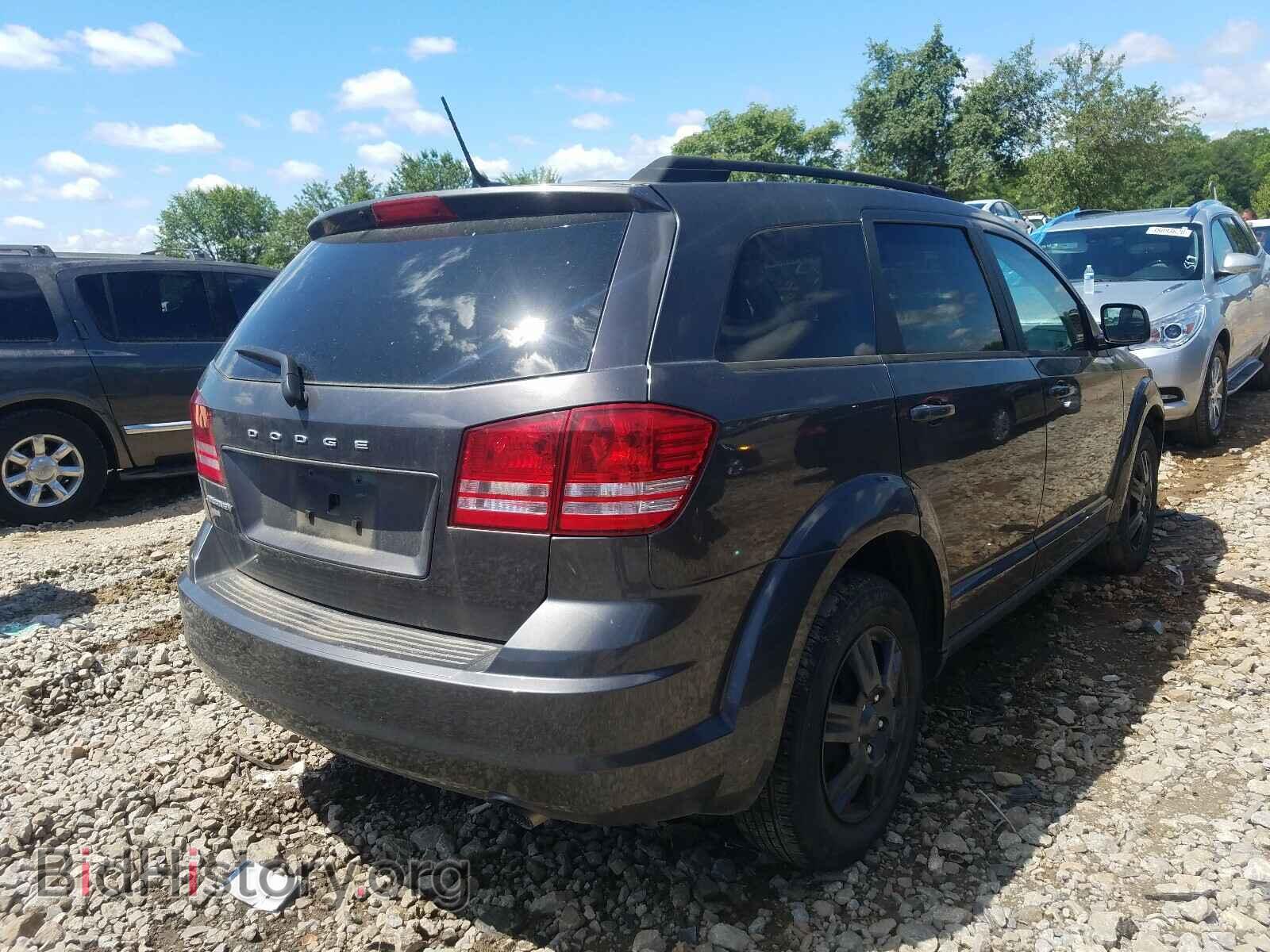 2017 DODGE JOURNEY - VIN: 3C4PDCAB8HT637334 - Фото 4