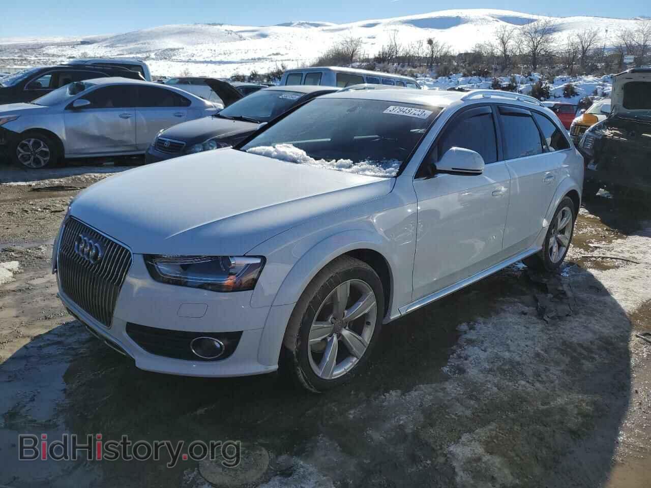 Фотография WA1UFBFL2DA177981 - AUDI A4 2013