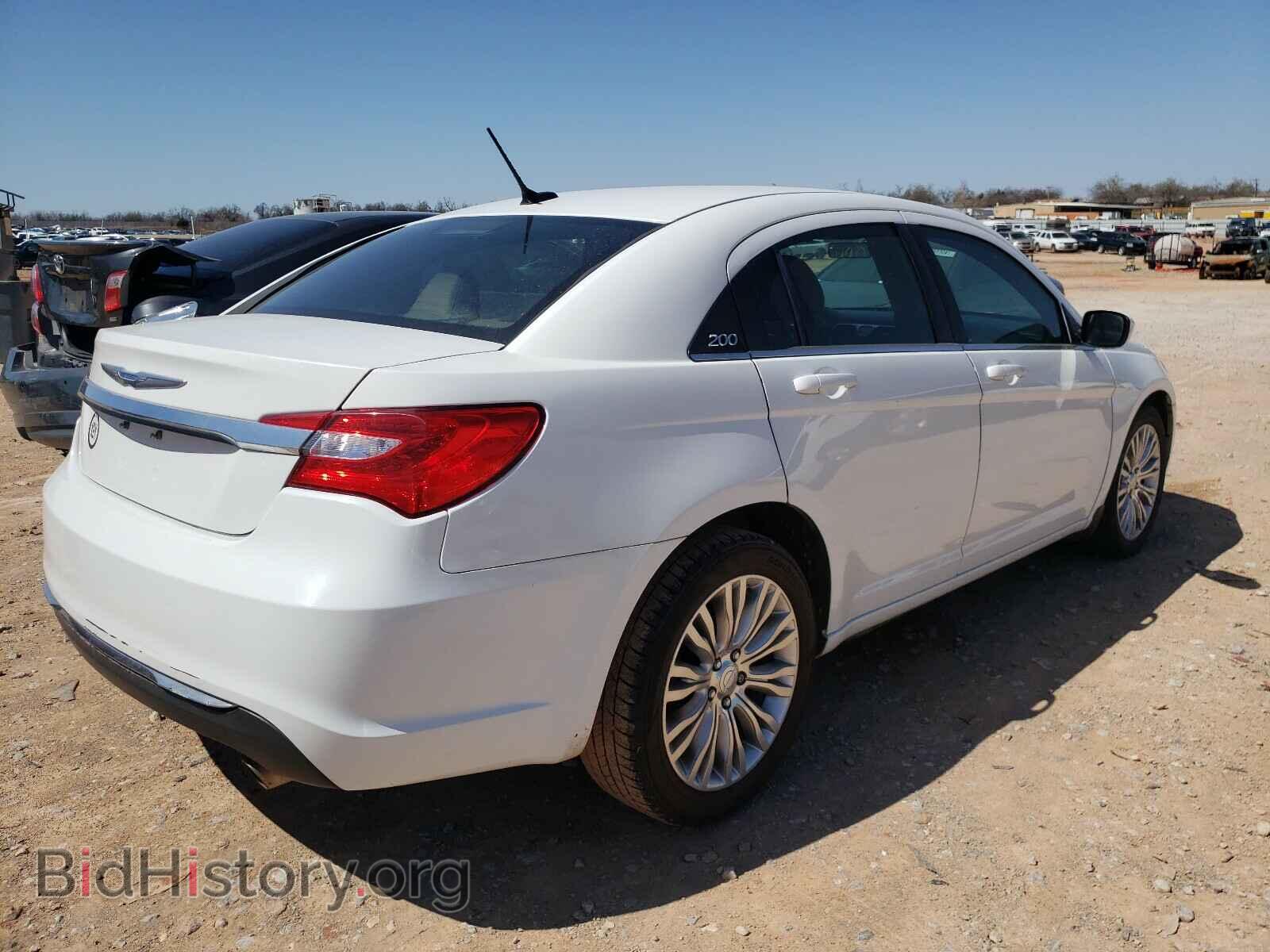2012 CHRYSLER 200 - VIN: 1C3CCBAB2CN113413 - Фото 4