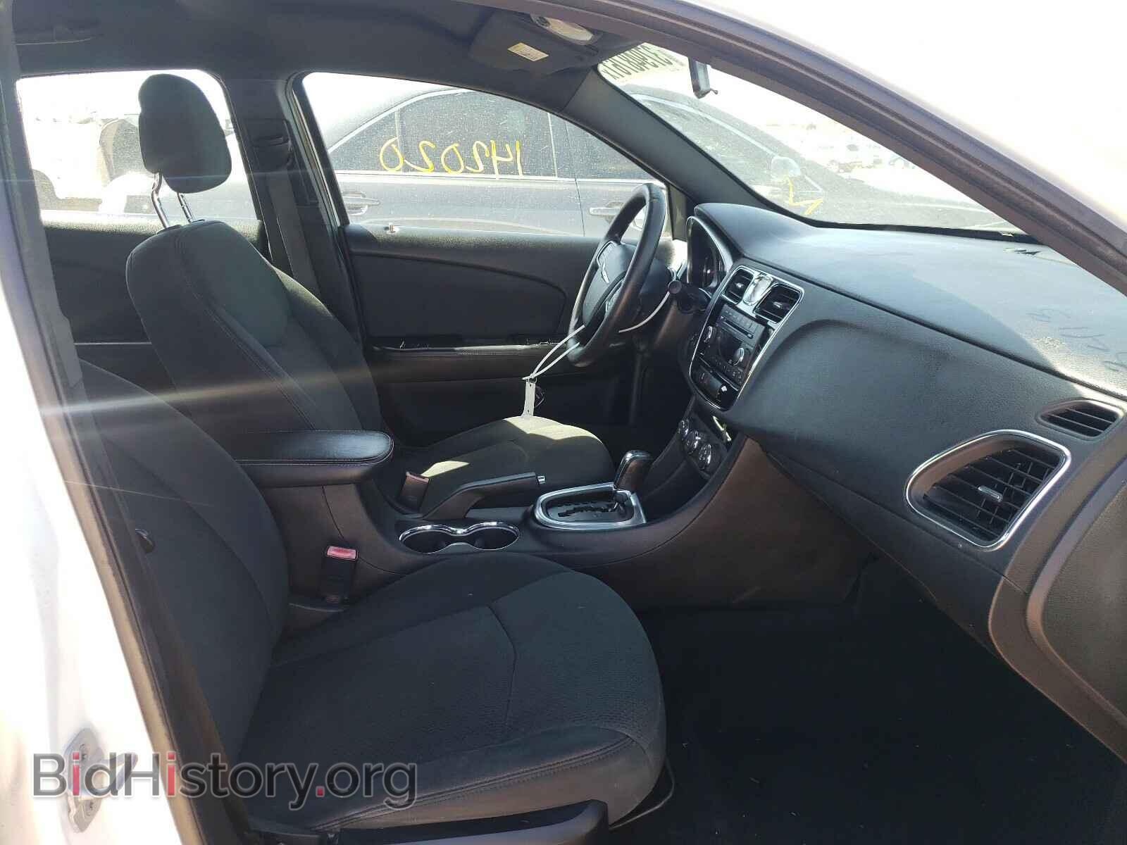2012 CHRYSLER 200 - VIN: 1C3CCBAB2CN113413 - Фото 5