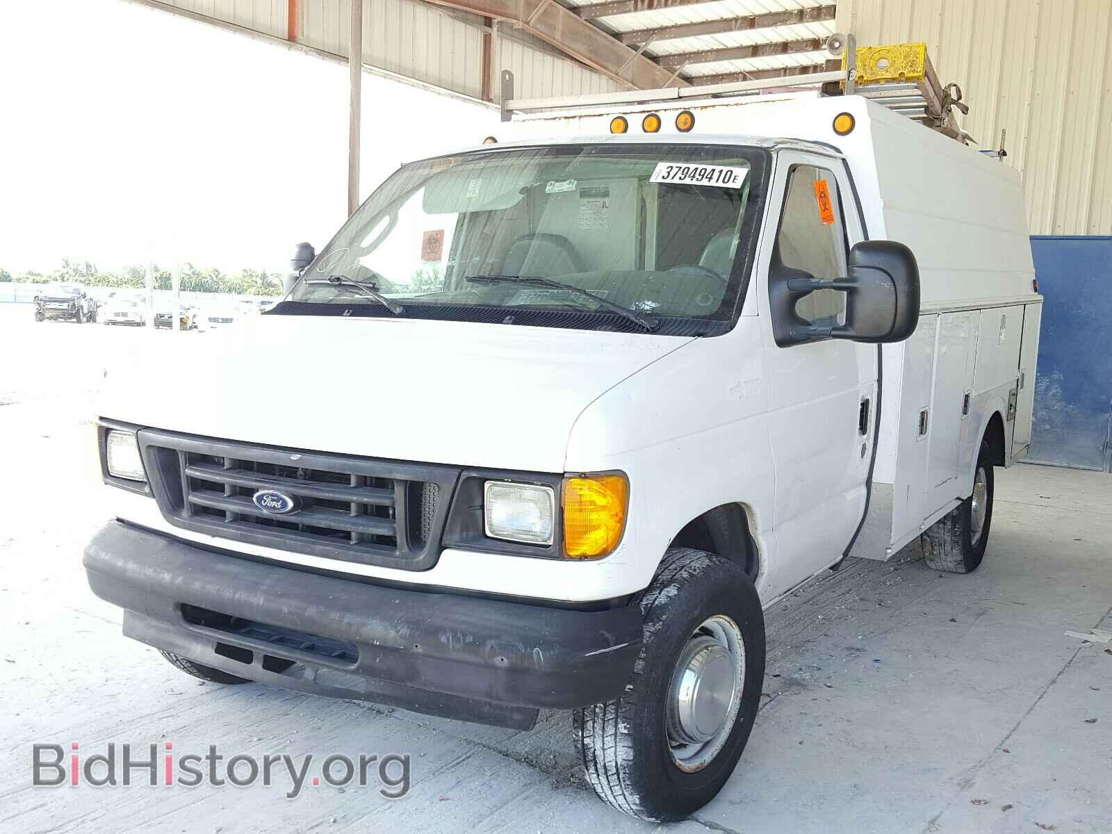 2004 FORD ECONOLINE - VIN: 1FDSE35L54HA91185 - Photo 2