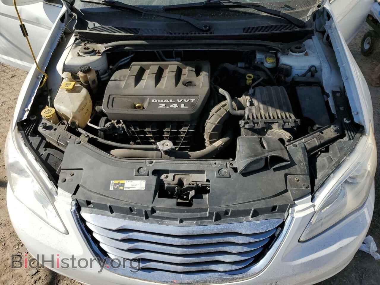 2014 CHRYSLER 200 - VIN: 1C3CCBAB3EN142910 - Фото 11