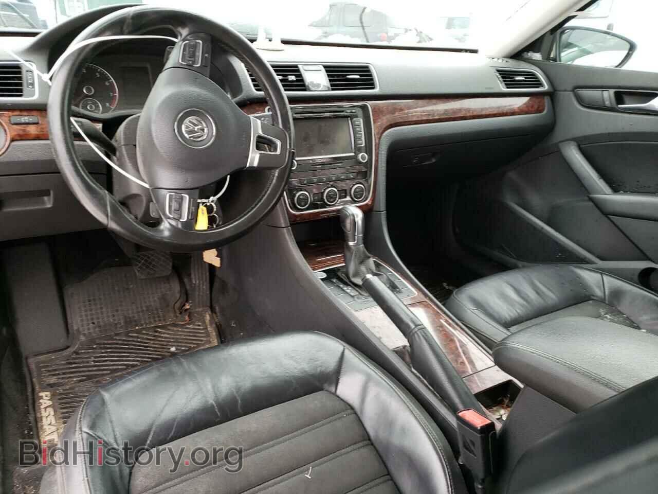 2012 VOLKSWAGEN PASSAT - VIN: 1VWCM7A37CC080075 - Фото 8
